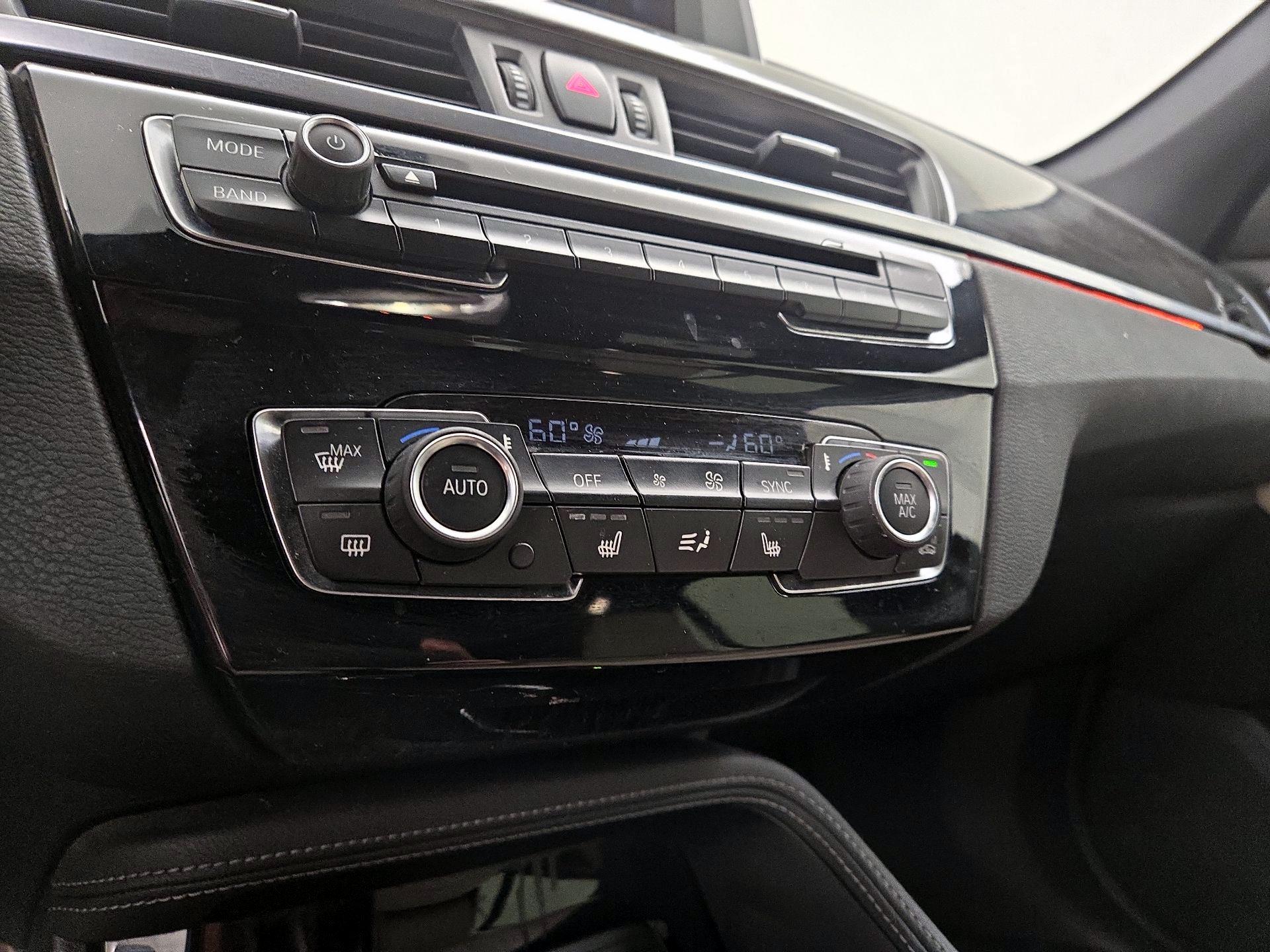 Thumbnail: 2016 BMW X1 - 17