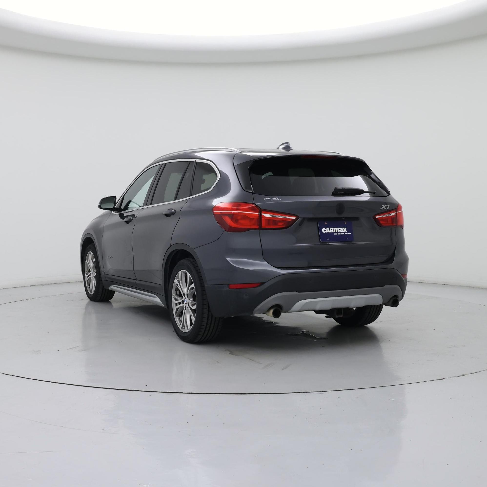 Thumbnail: 2016 BMW X1 - 2