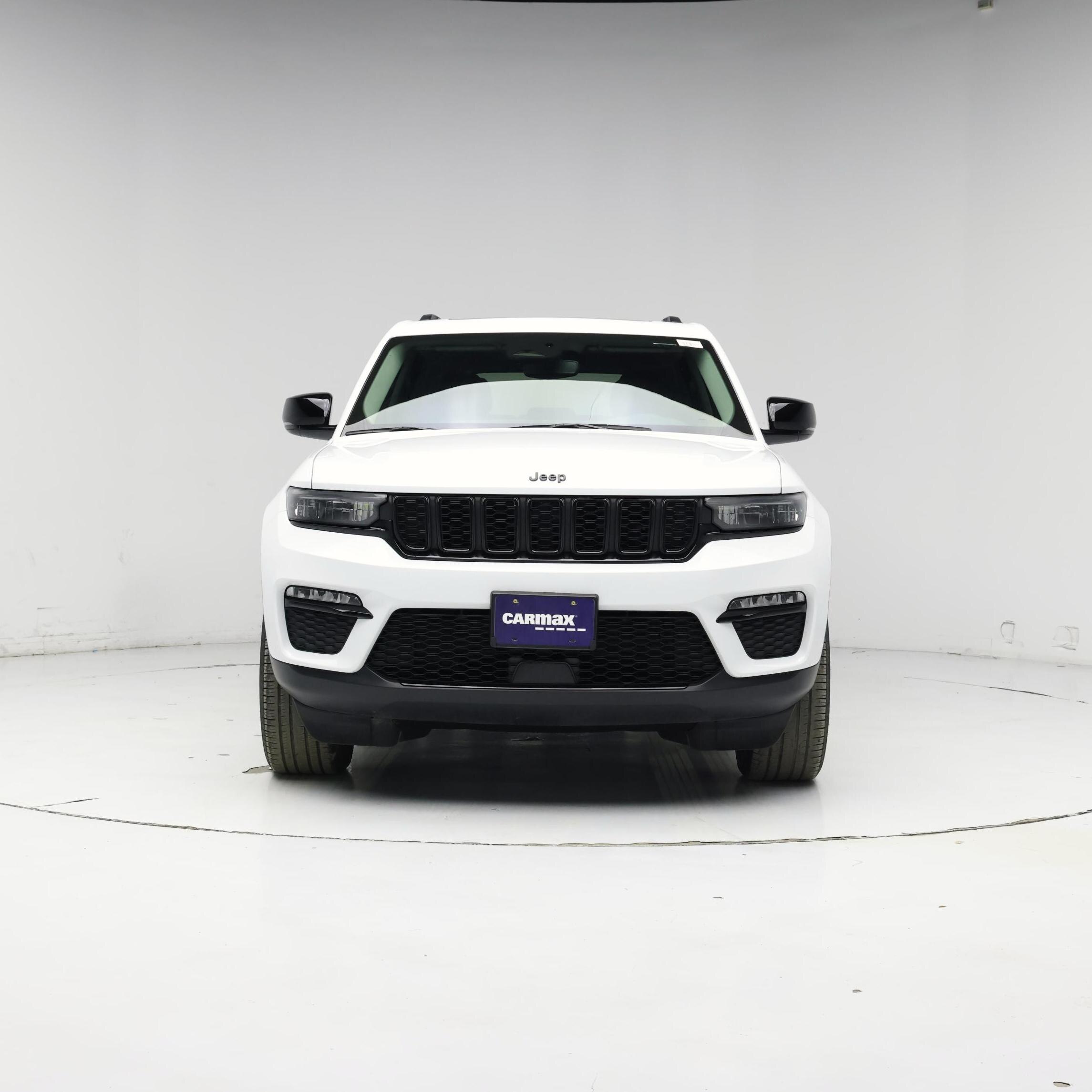 Thumbnail: 2023 Jeep Grand Cherokee - 5