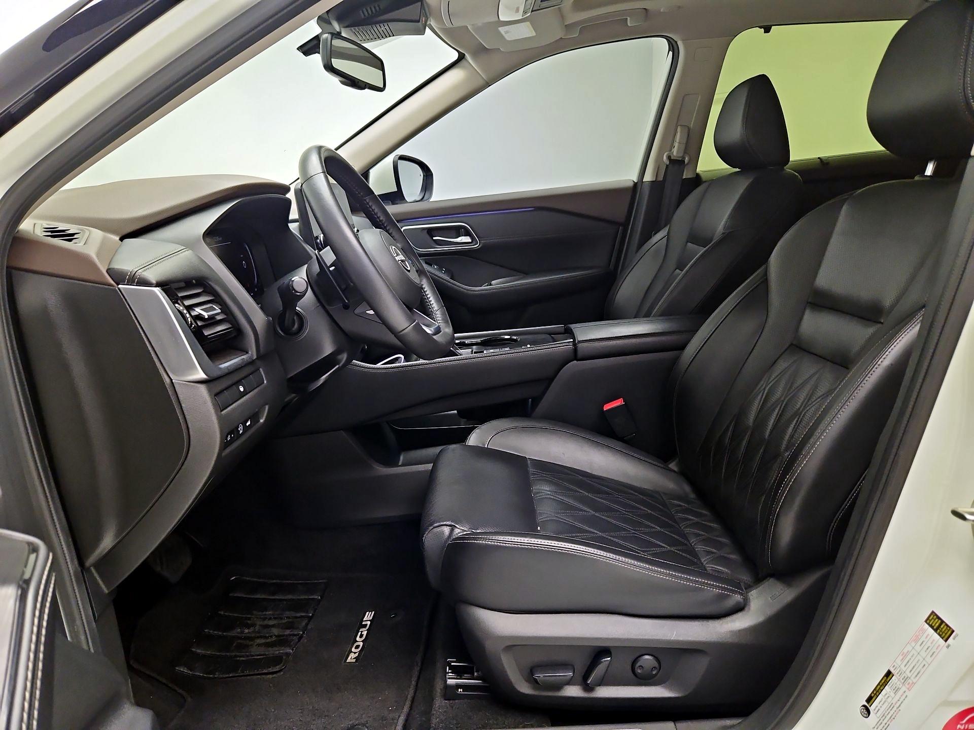 Thumbnail: 2023 Nissan Rogue - 11