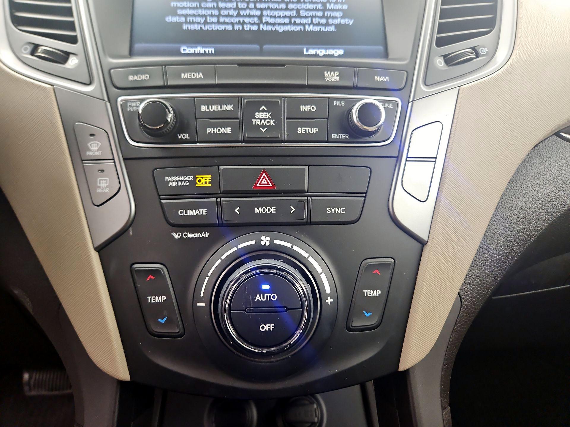 Thumbnail: 2017 Hyundai Santa Fe - 16