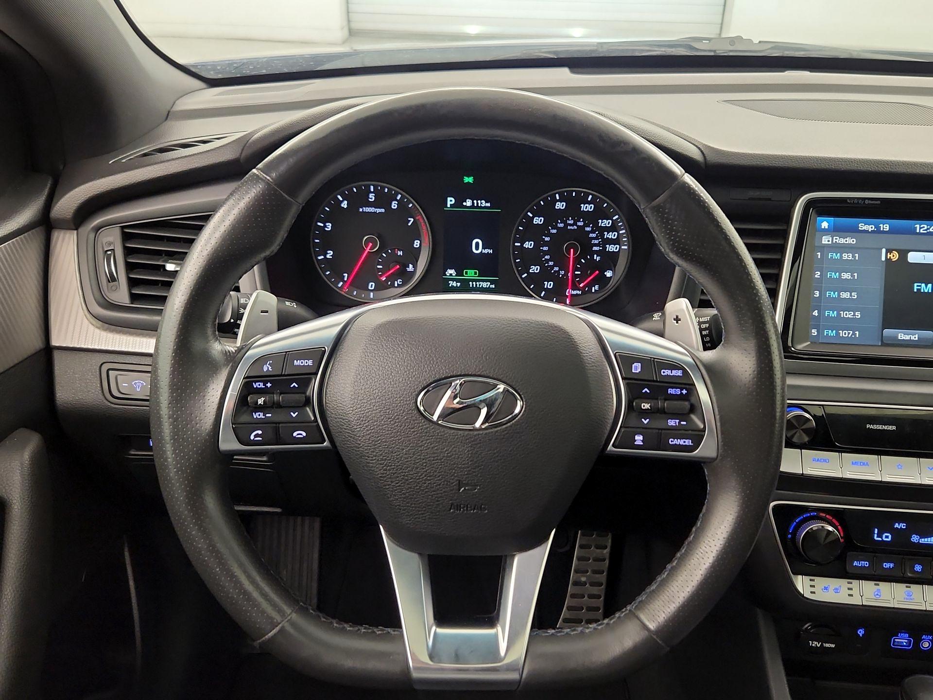 Thumbnail: 2018 Hyundai Sonata - 10