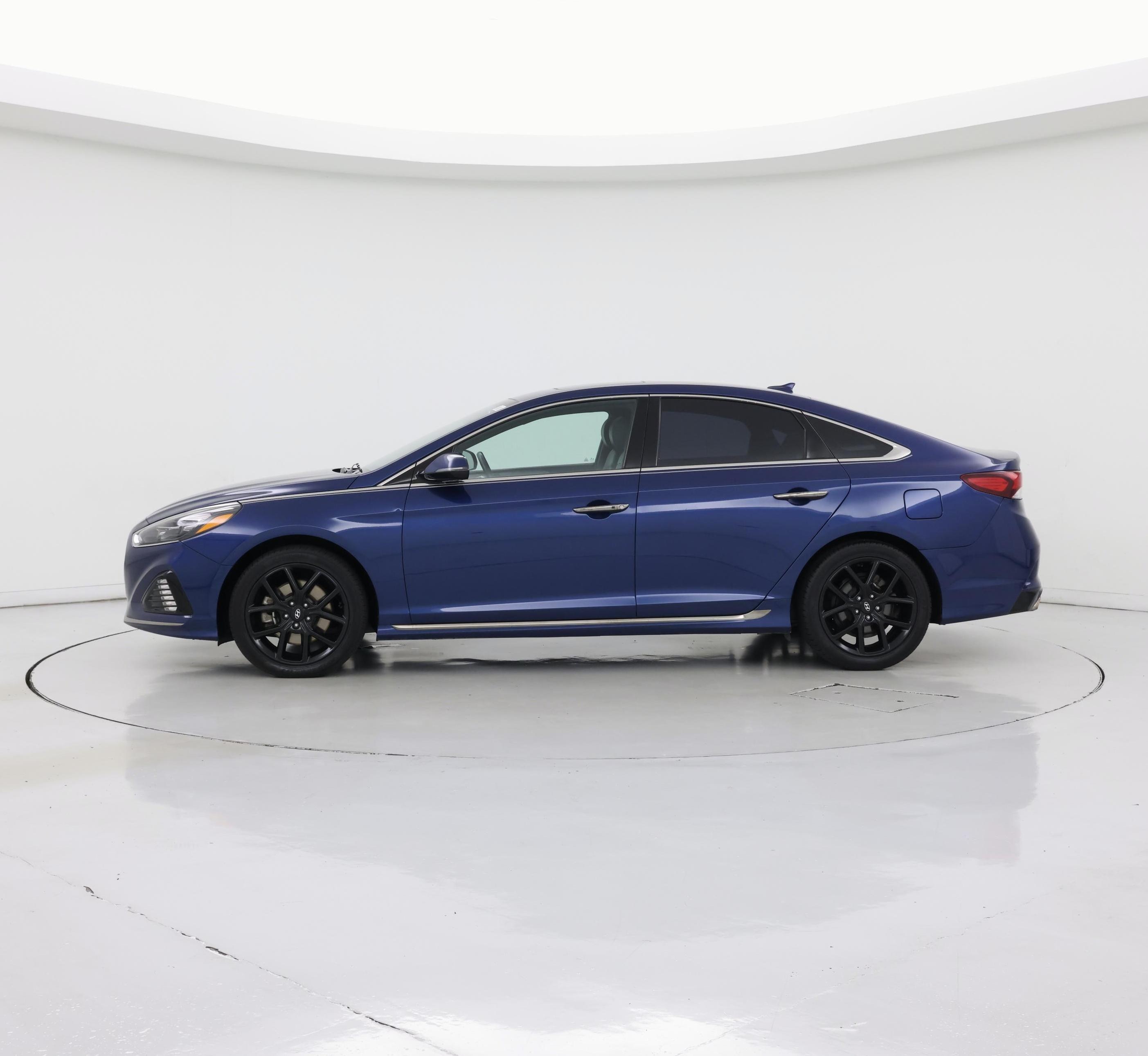 Thumbnail: 2018 Hyundai Sonata - 3