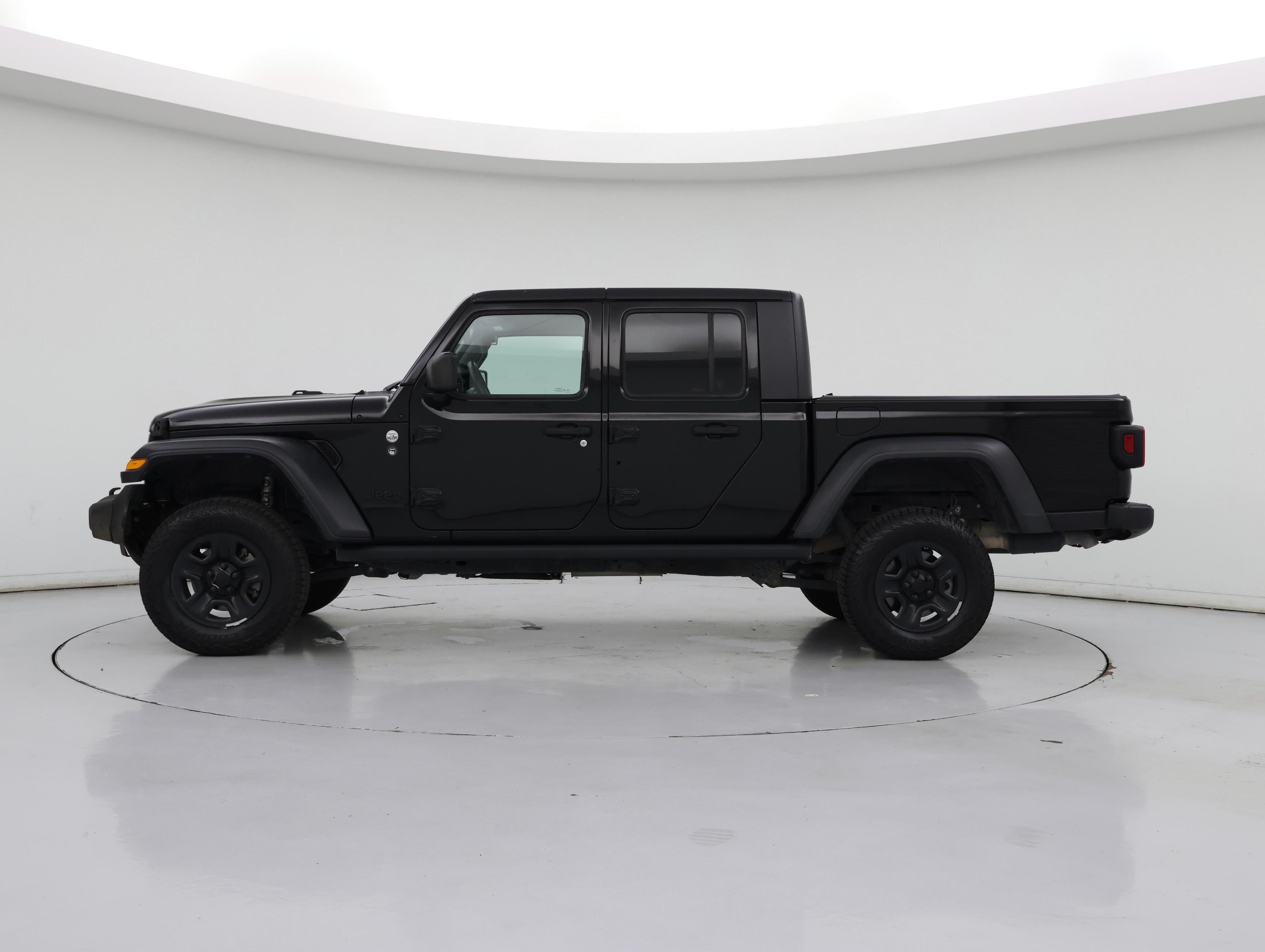 Thumbnail: 2020 Jeep Gladiator - 3