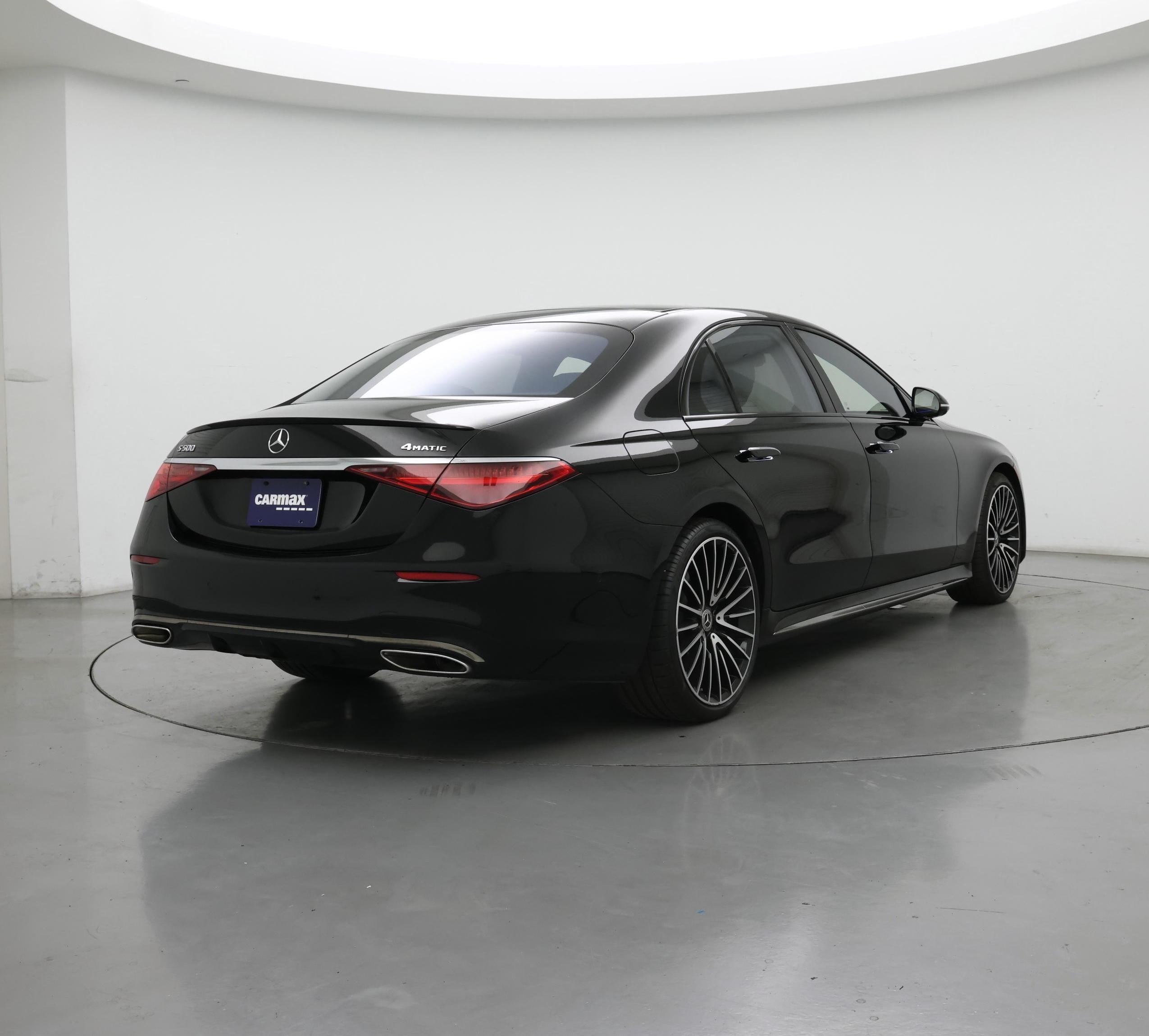 Thumbnail: 2023 Mercedes-Benz S-Class - 8