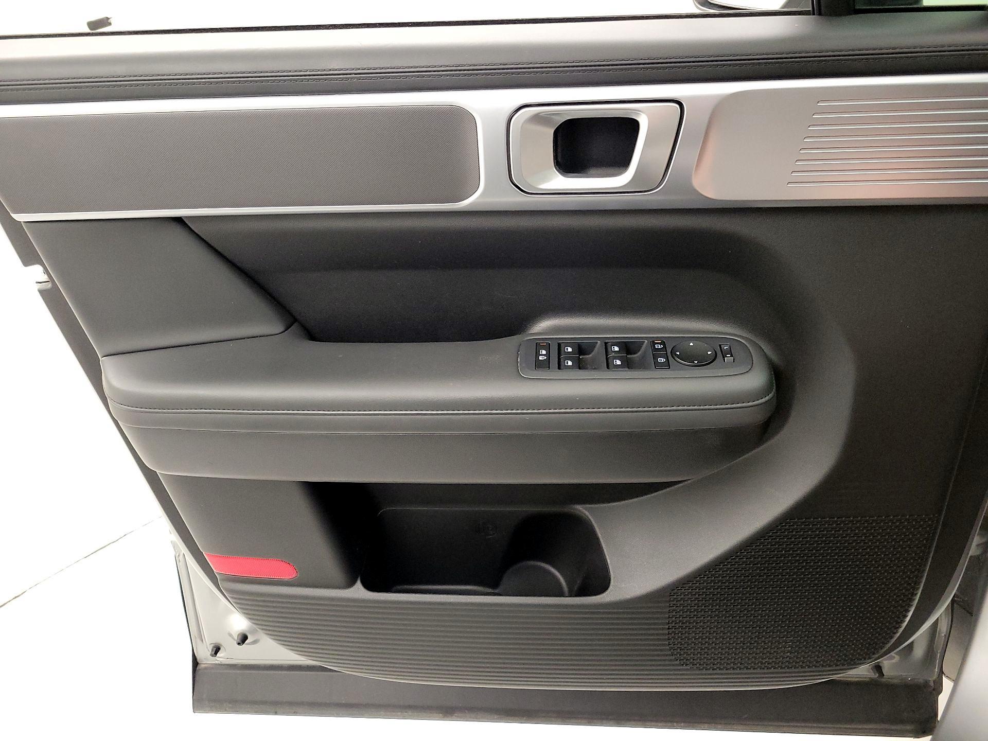 Thumbnail: 2024 Hyundai Santa Fe - 12