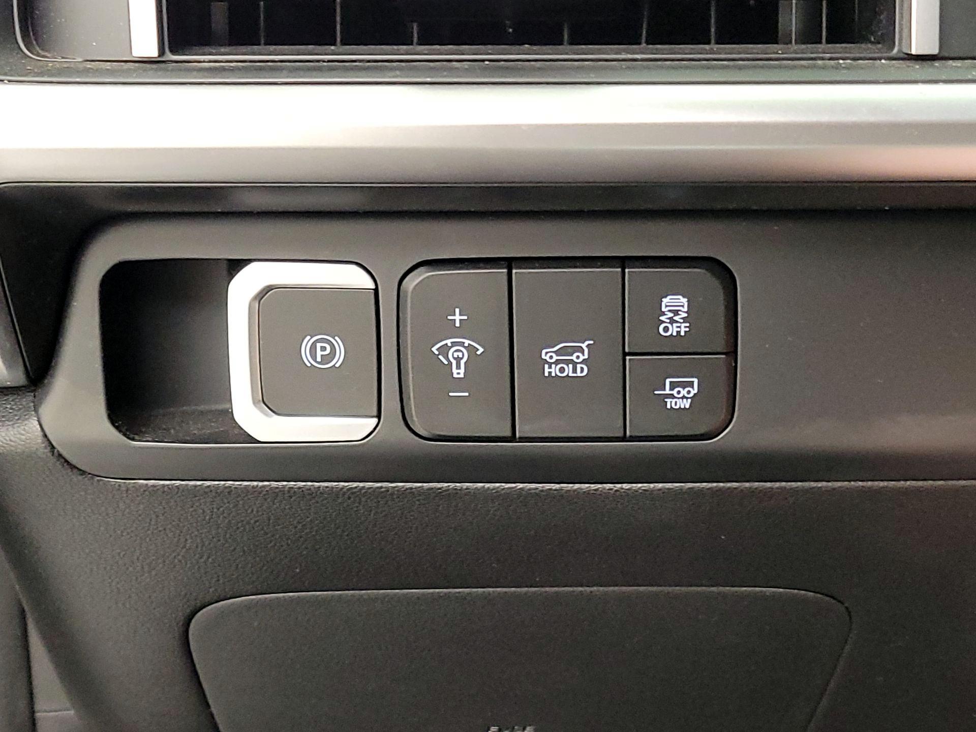 Thumbnail: 2024 Hyundai Santa Fe - 13