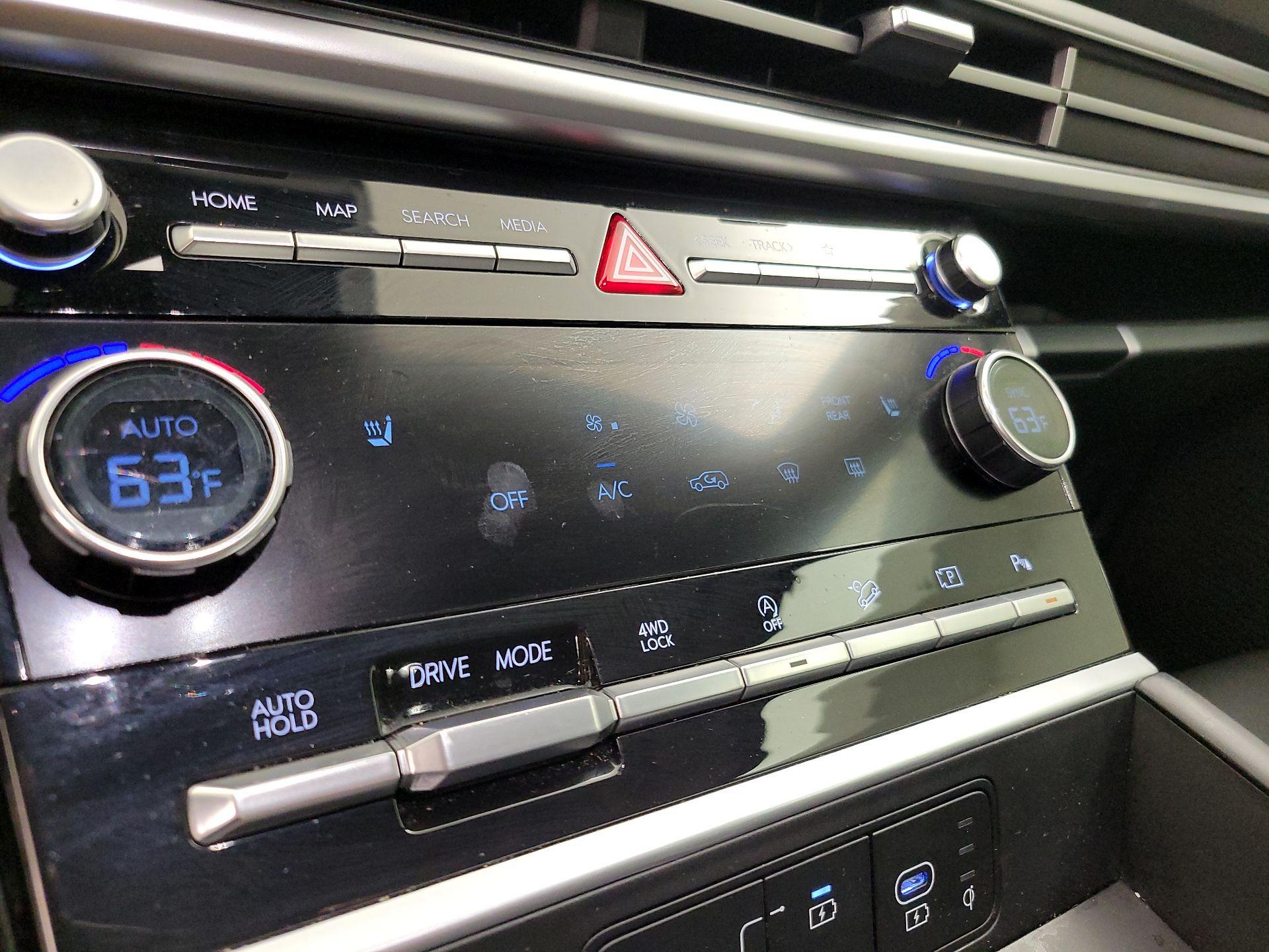 Thumbnail: 2024 Hyundai Santa Fe - 17