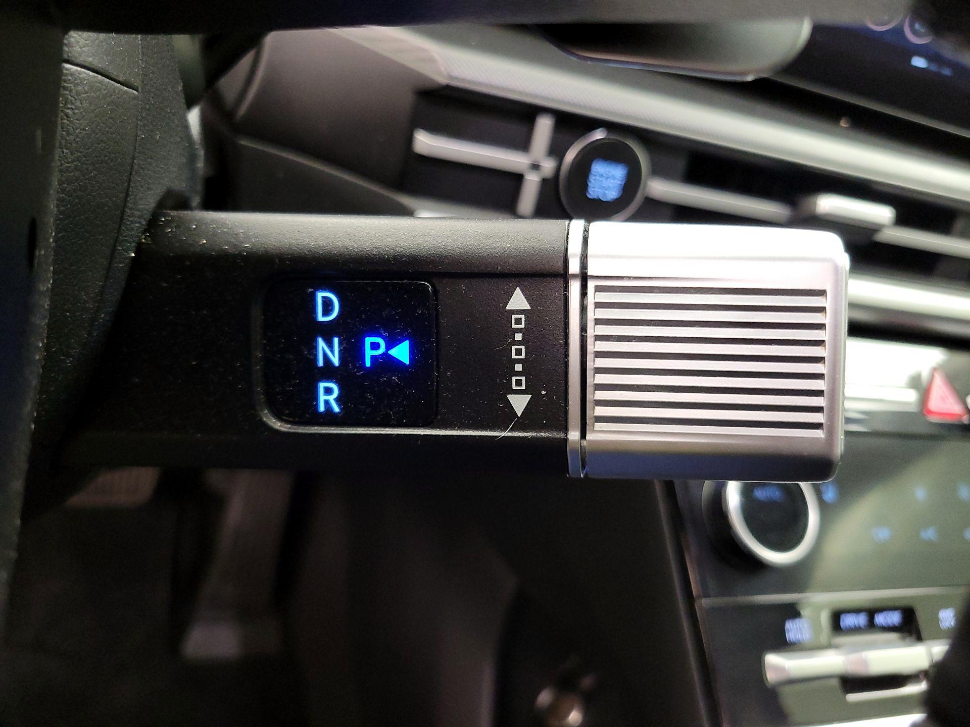 Thumbnail: 2024 Hyundai Santa Fe - 18