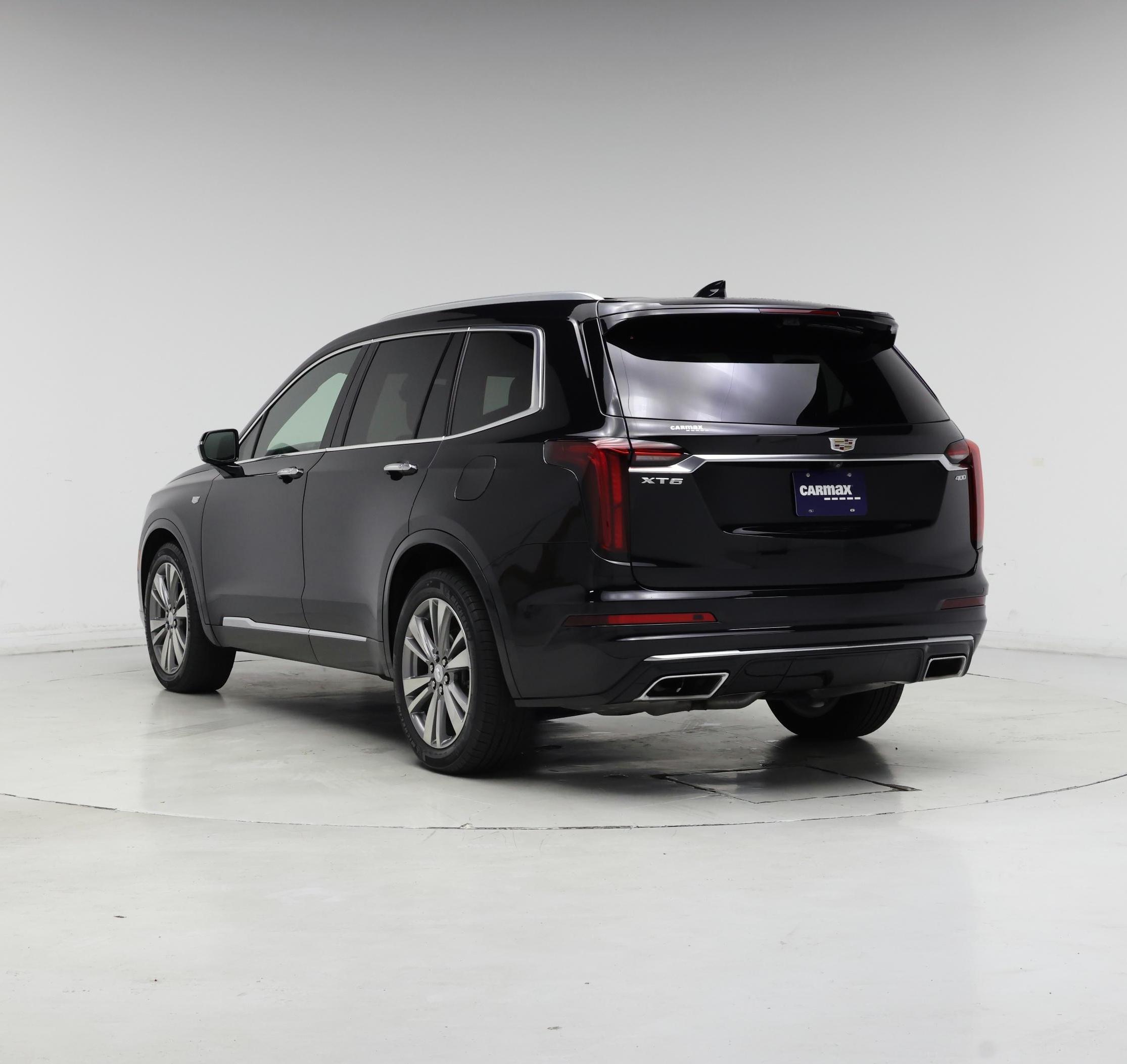 Thumbnail: 2022 Cadillac XT6 - 2