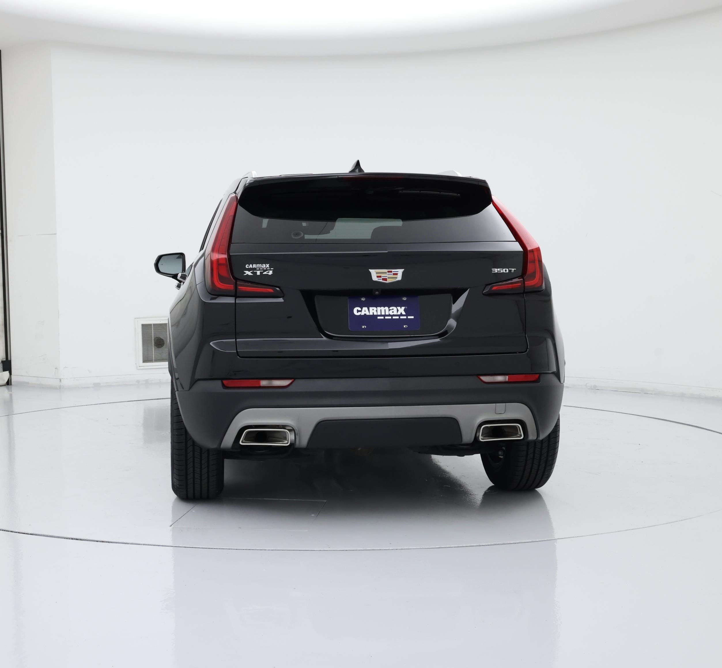 Thumbnail: 2023 Cadillac XT4 - 6