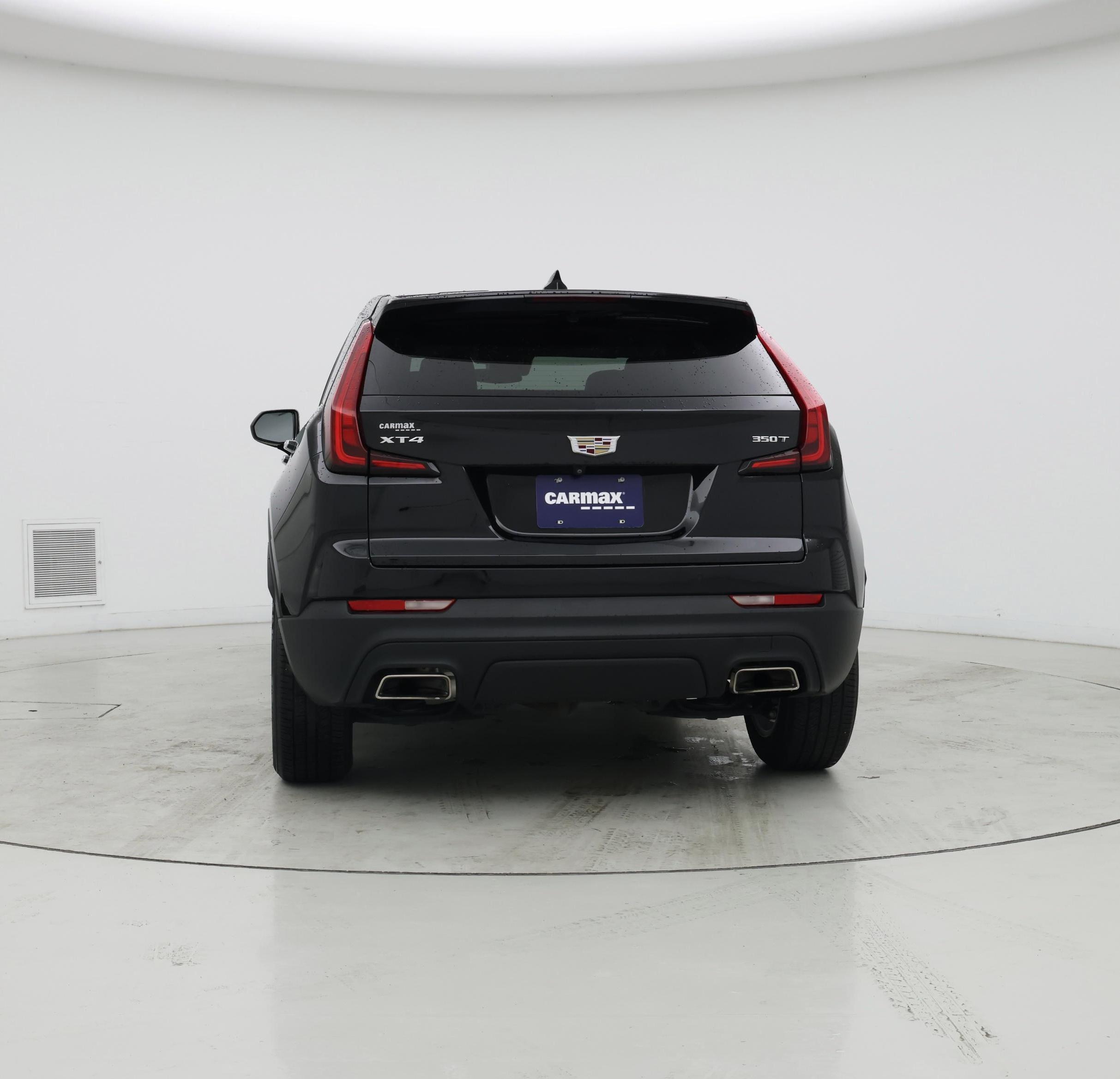 Thumbnail: 2022 Cadillac XT4 - 6