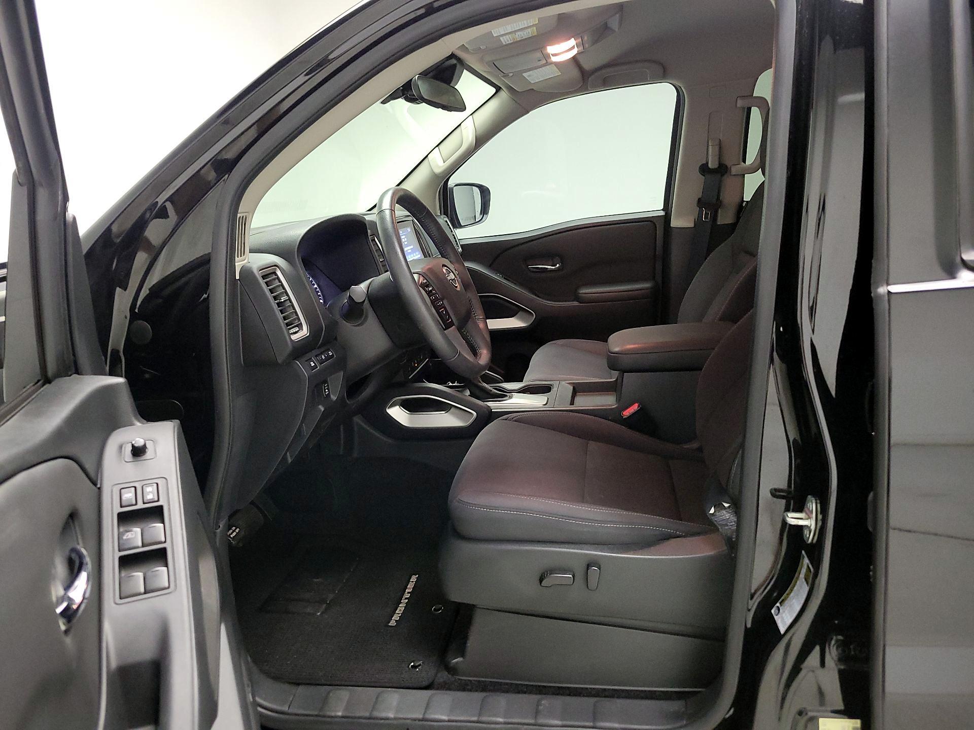 Thumbnail: 2023 Nissan Frontier - 11