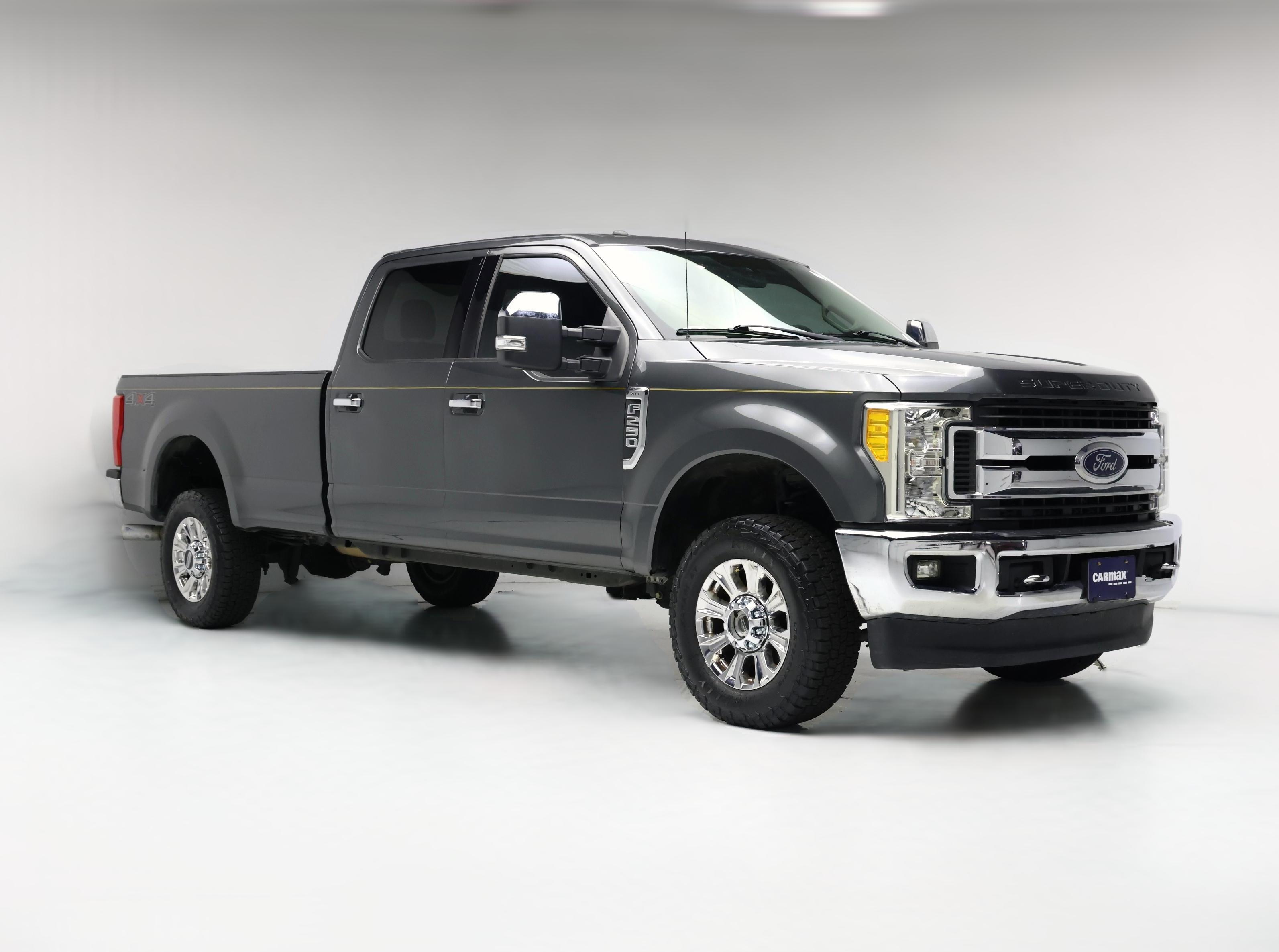 Thumbnail: 2017 Ford F-250 - 1