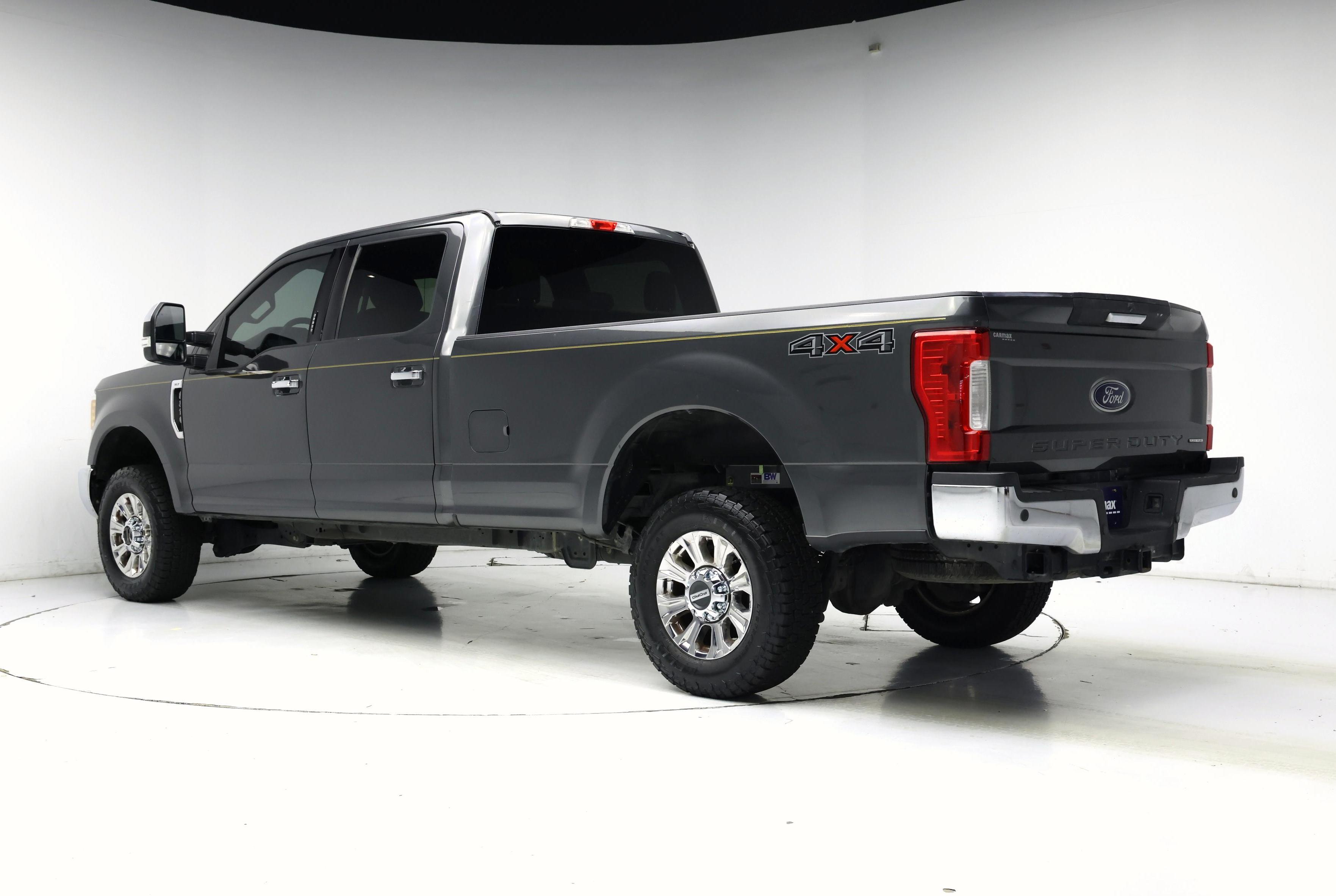 Thumbnail: 2017 Ford F-250 - 2