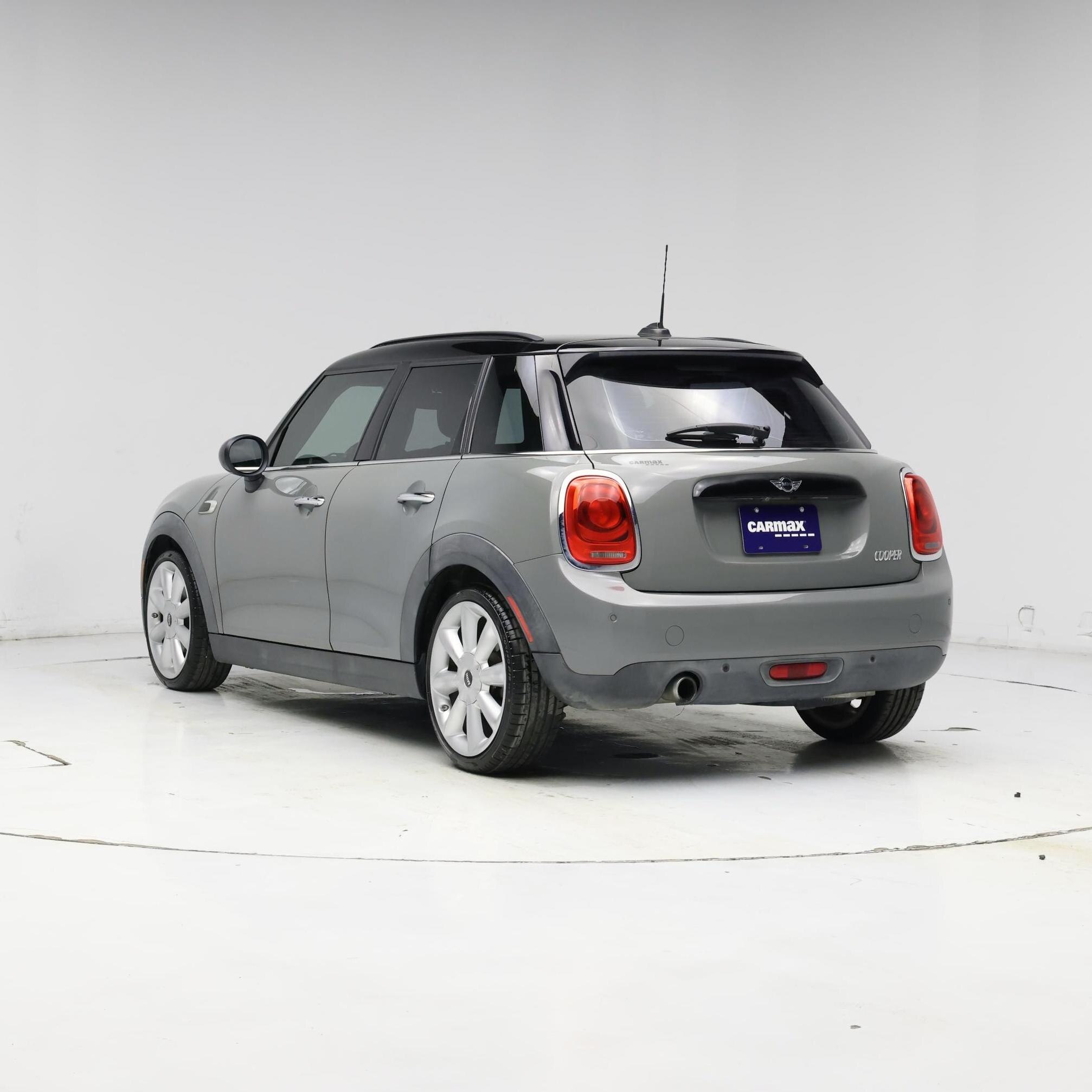Thumbnail: 2018 MINI Cooper Hardtop - 2