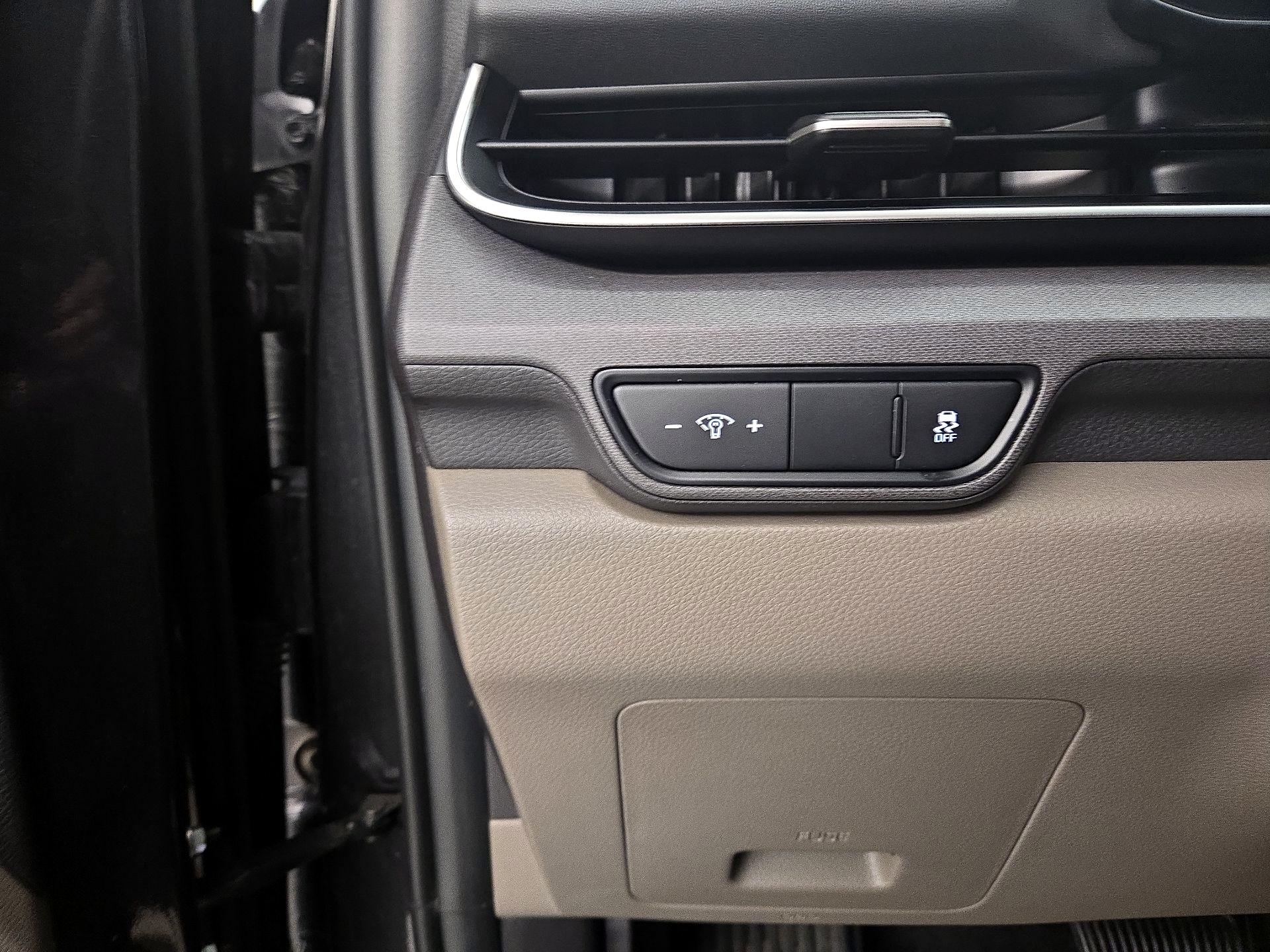 Thumbnail: 2025 Kia Carnival - 13