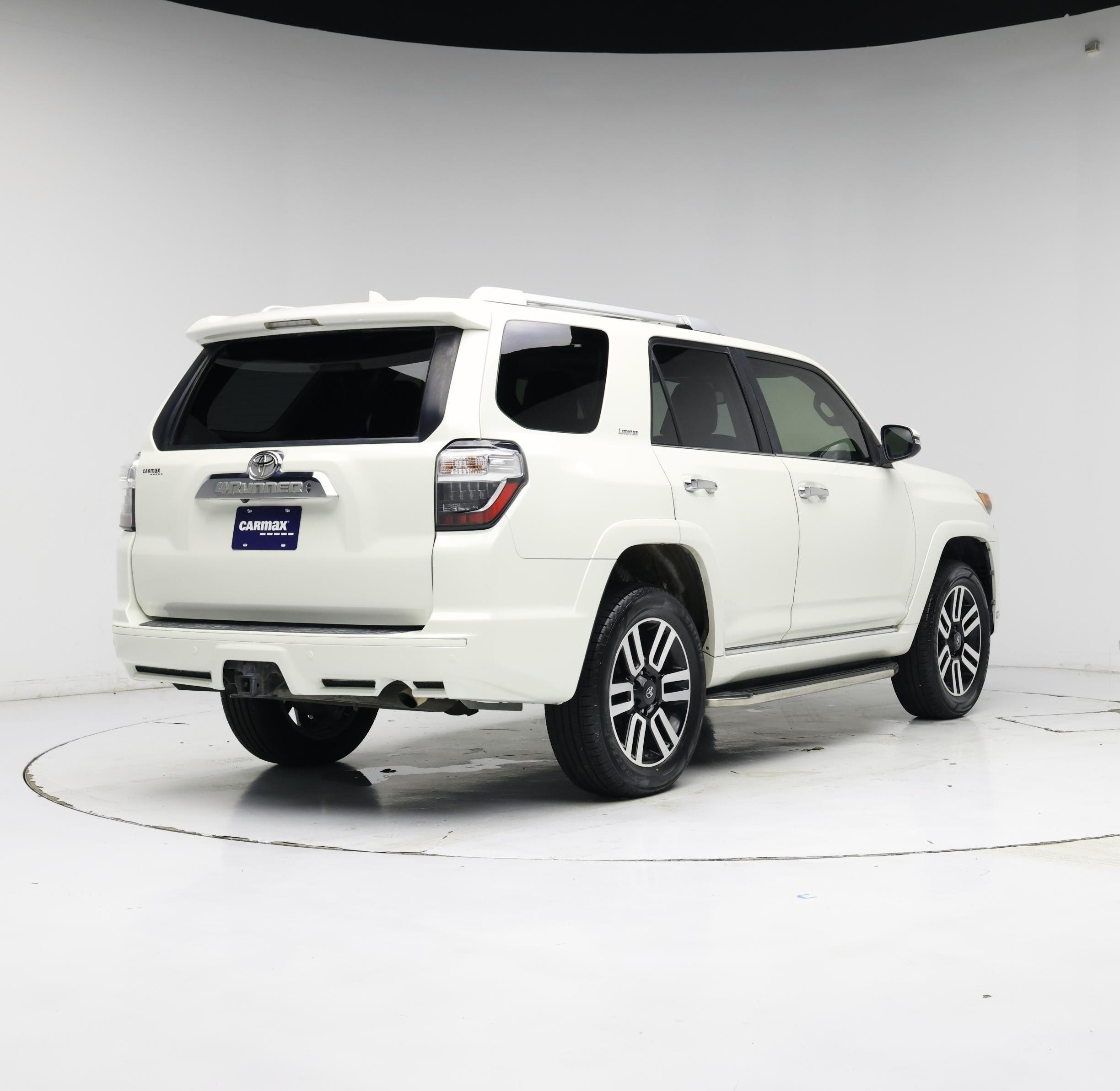Thumbnail: 2019 Toyota 4Runner - 8