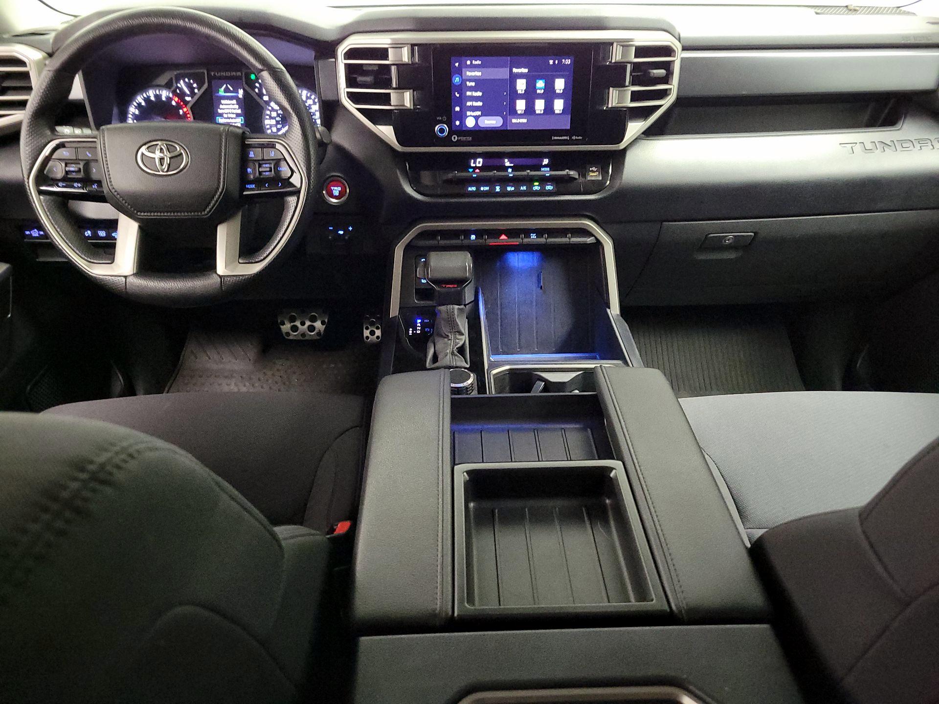 Thumbnail: 2022 Toyota Tundra - 9