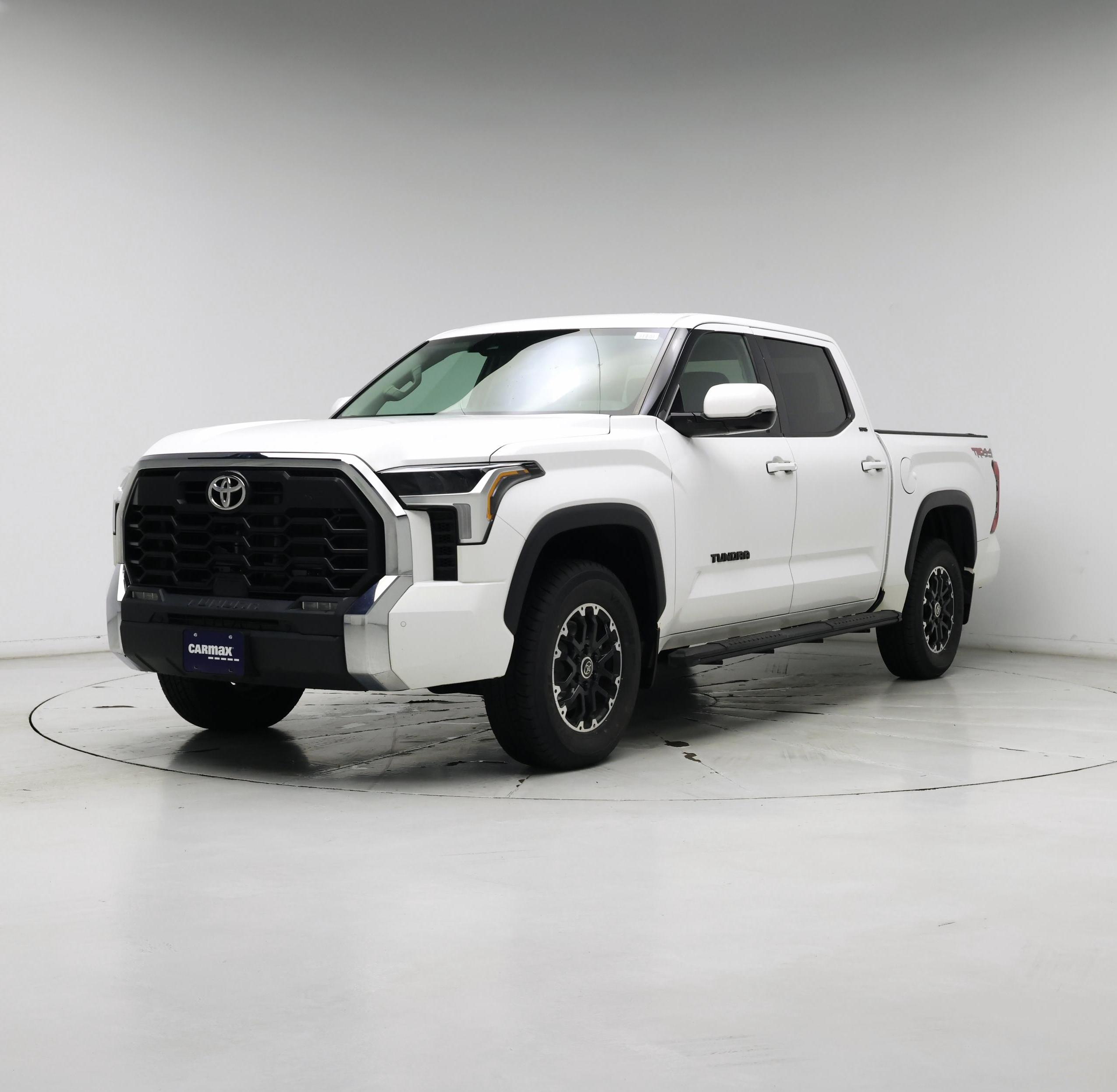 Thumbnail: 2022 Toyota Tundra - 4