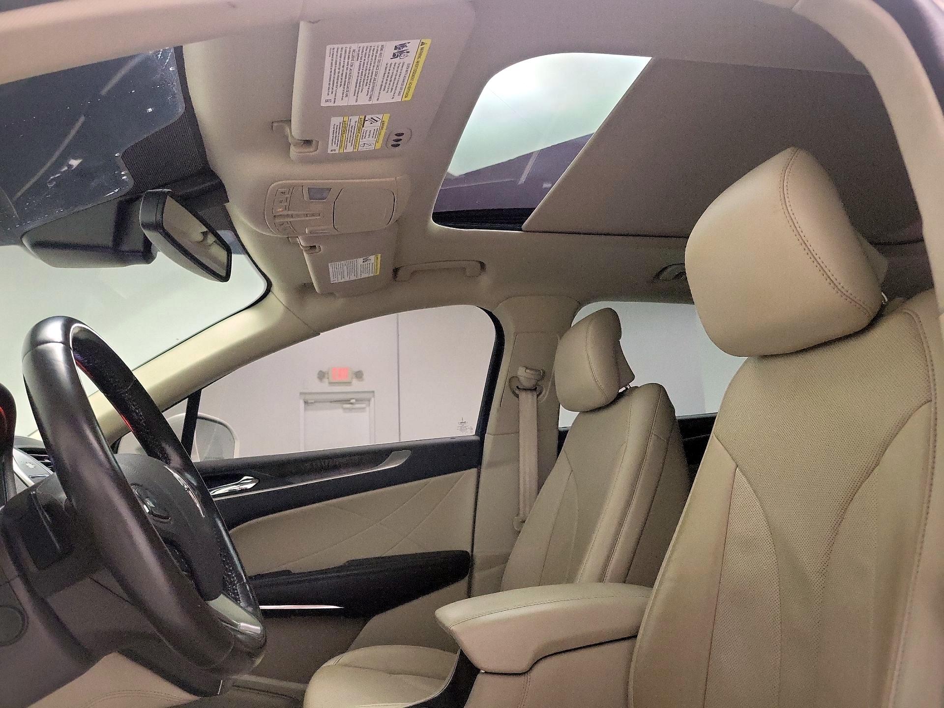 Thumbnail: 2019 Lincoln MKC - 20