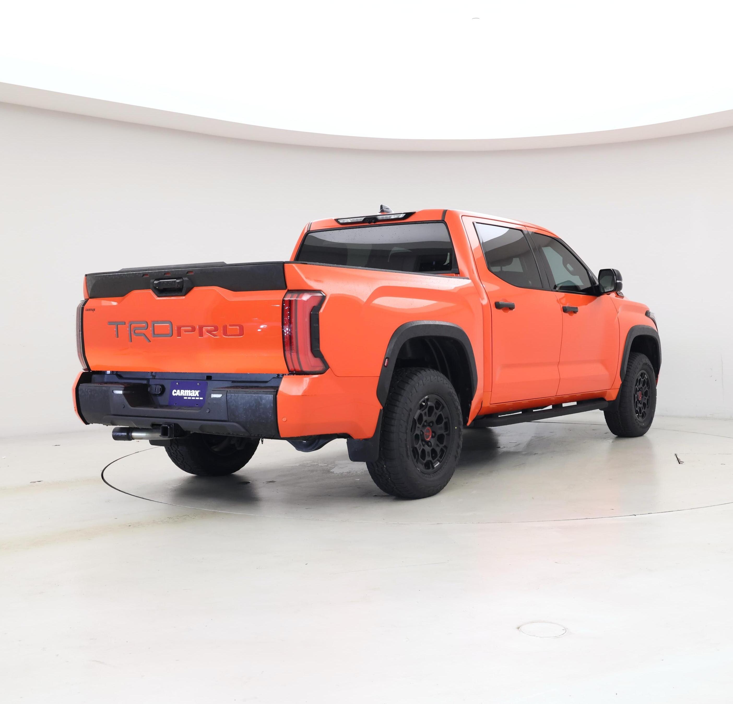 Thumbnail: 2023 Toyota Tundra - 8