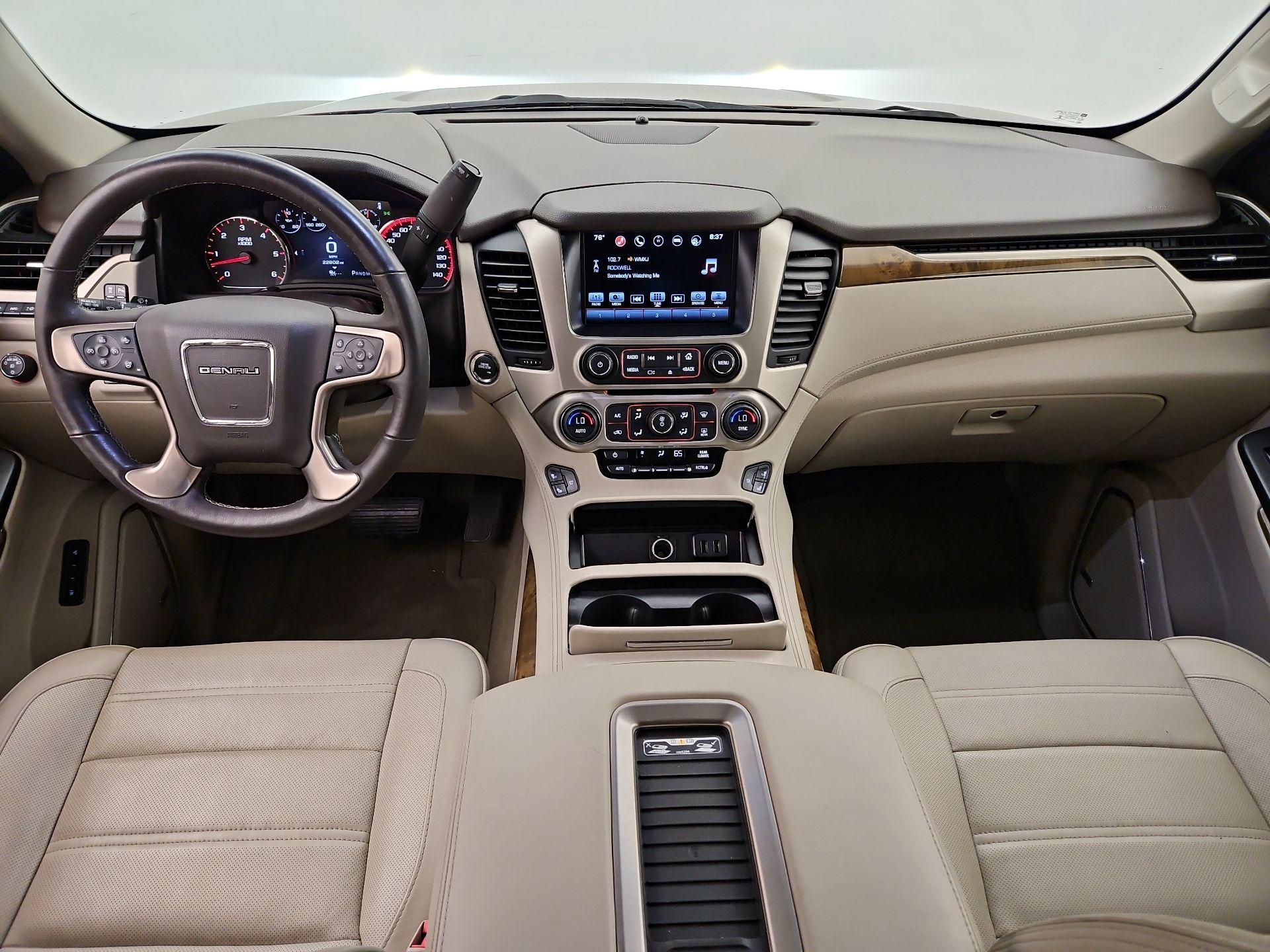 Thumbnail: 2016 GMC Yukon XL - 9