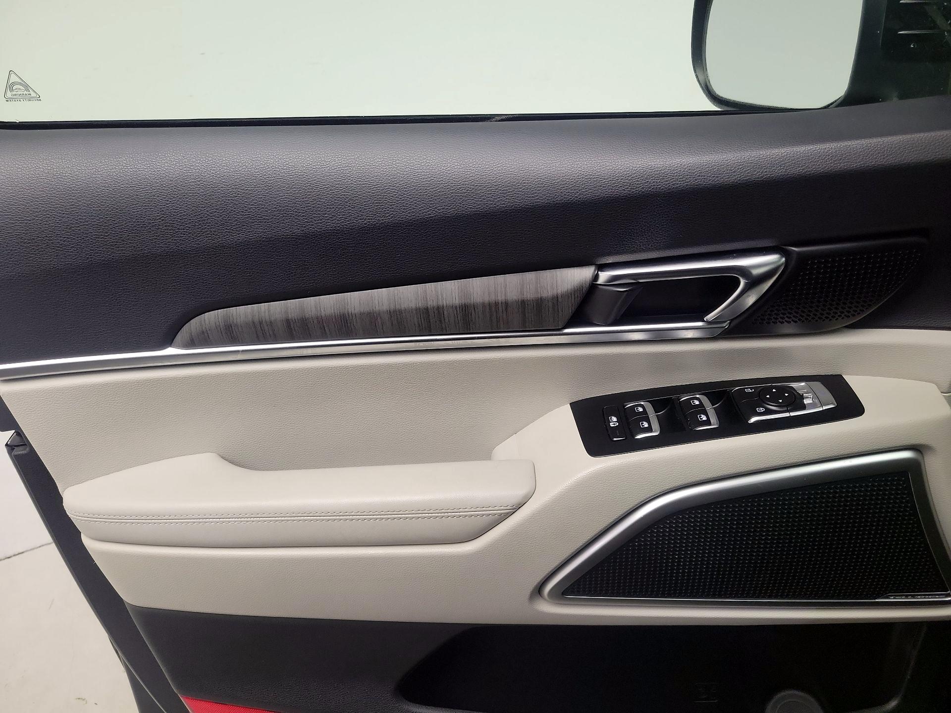 Thumbnail: 2023 Kia Telluride - 12