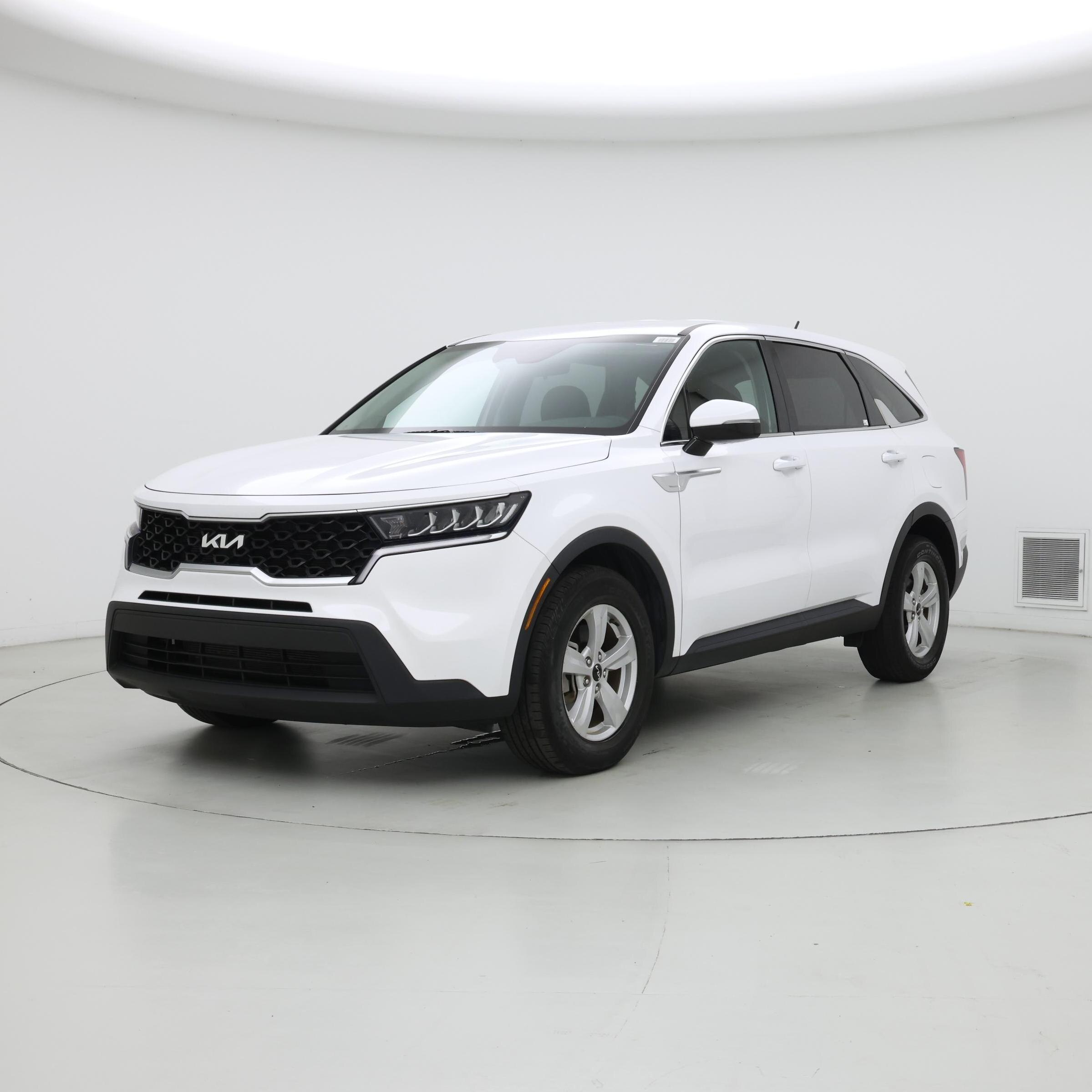 Thumbnail: 2023 Kia Sorento - 4