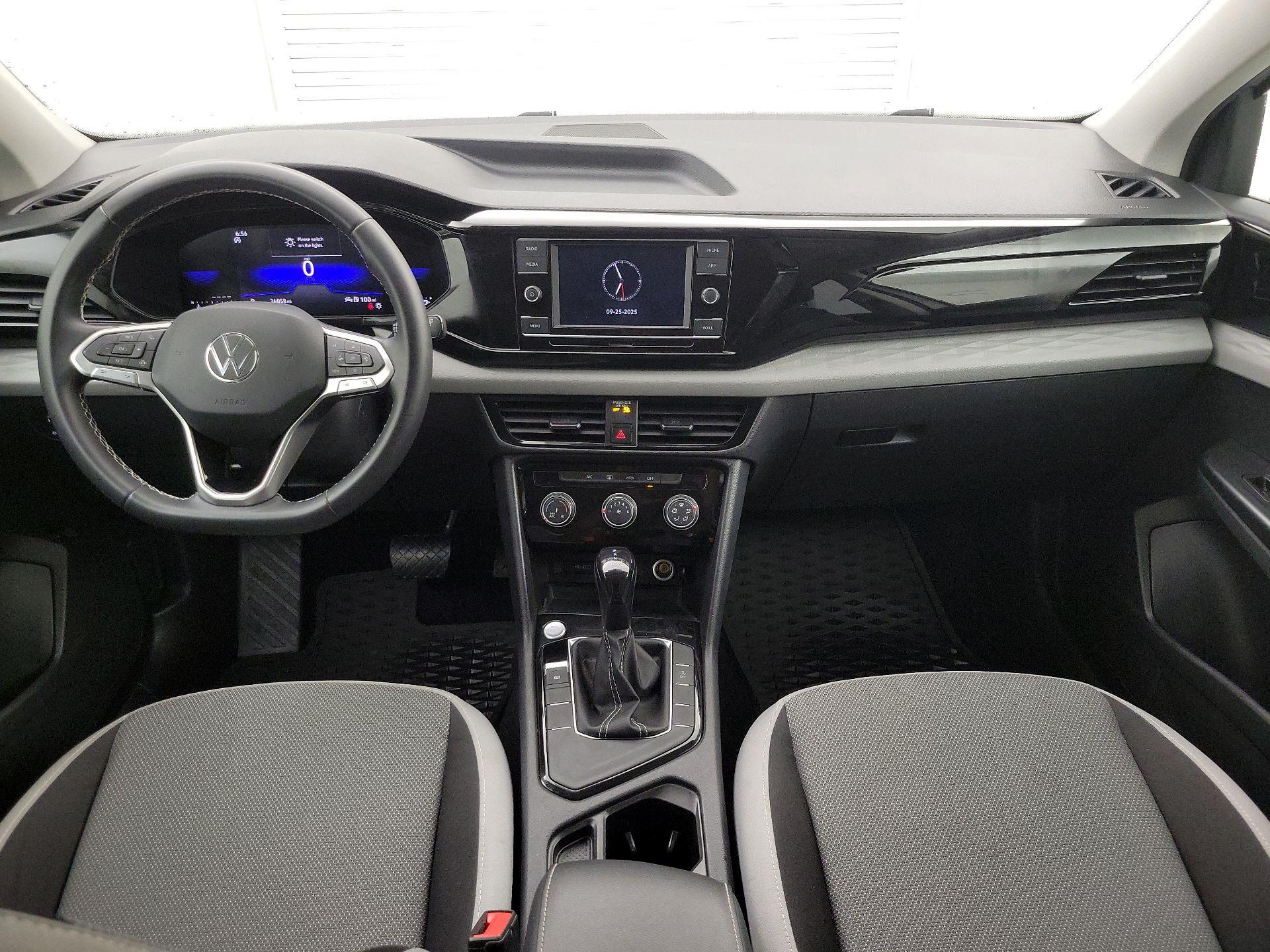 Thumbnail: 2023 Volkswagen Taos - 9