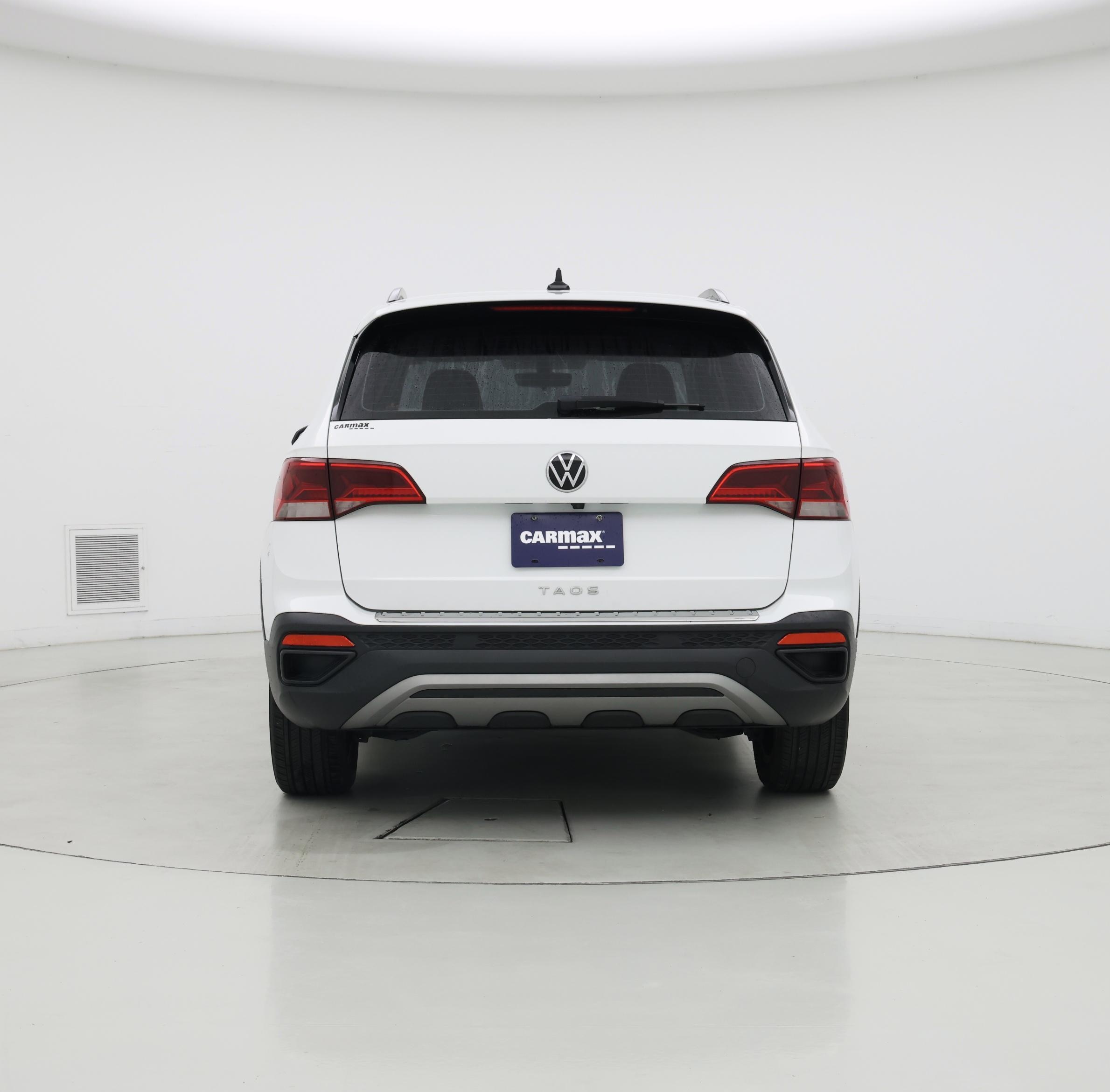 Thumbnail: 2023 Volkswagen Taos - 6