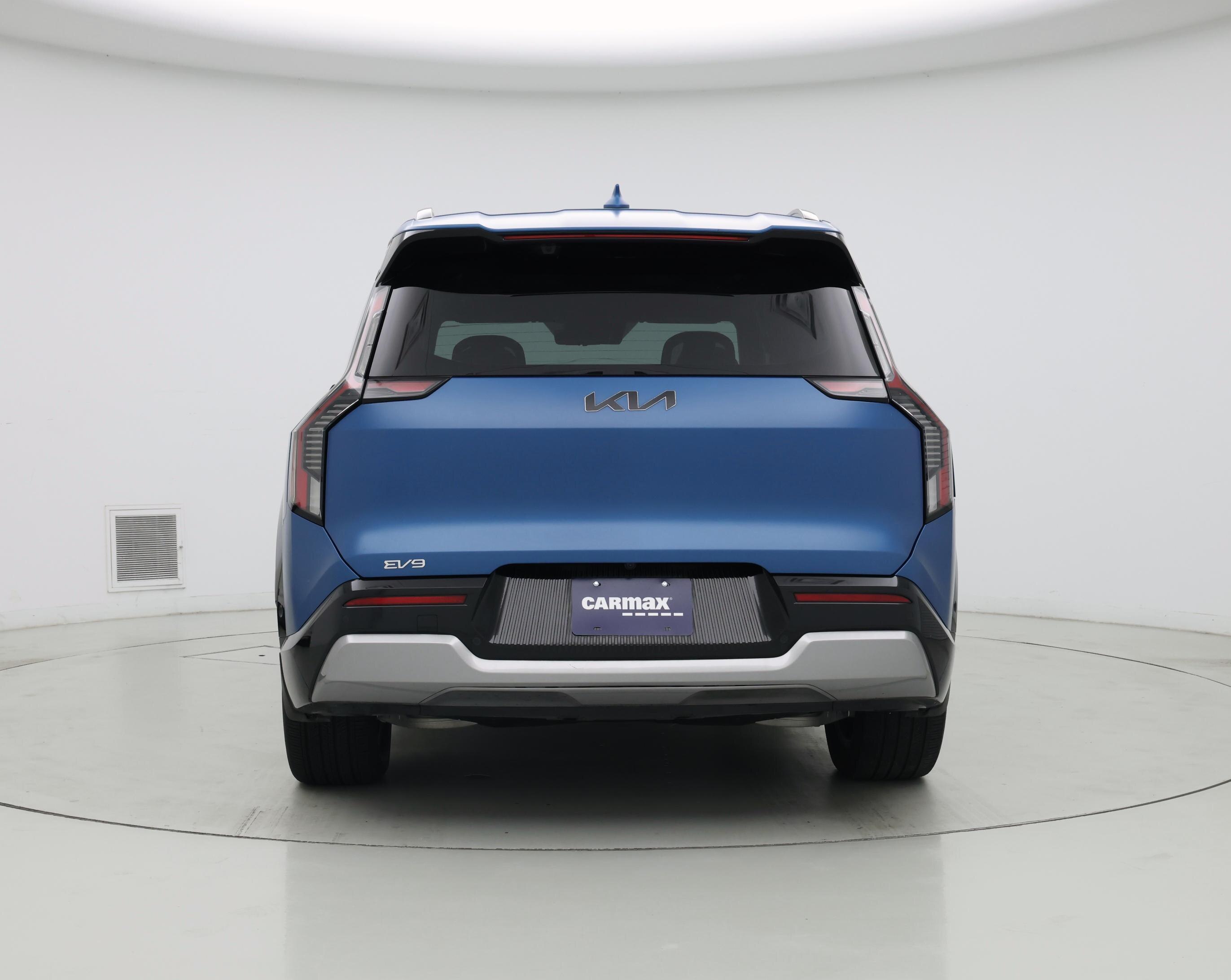 Thumbnail: 2024 Kia EV9 - 6