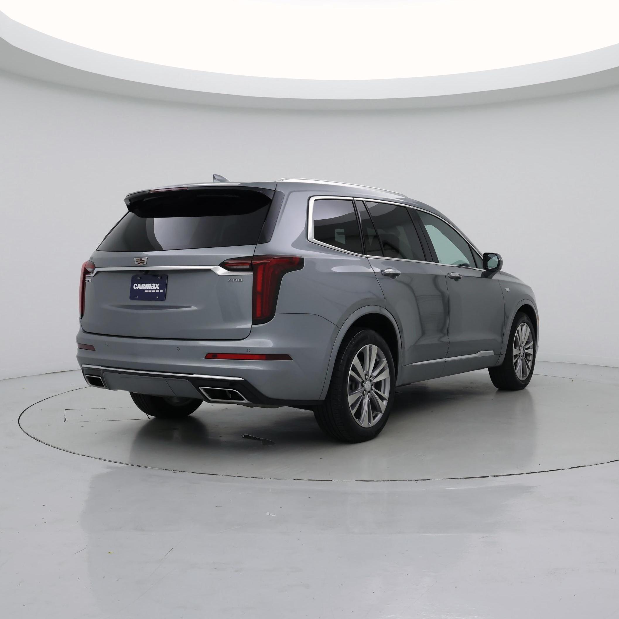 Thumbnail: 2023 Cadillac XT6 - 8