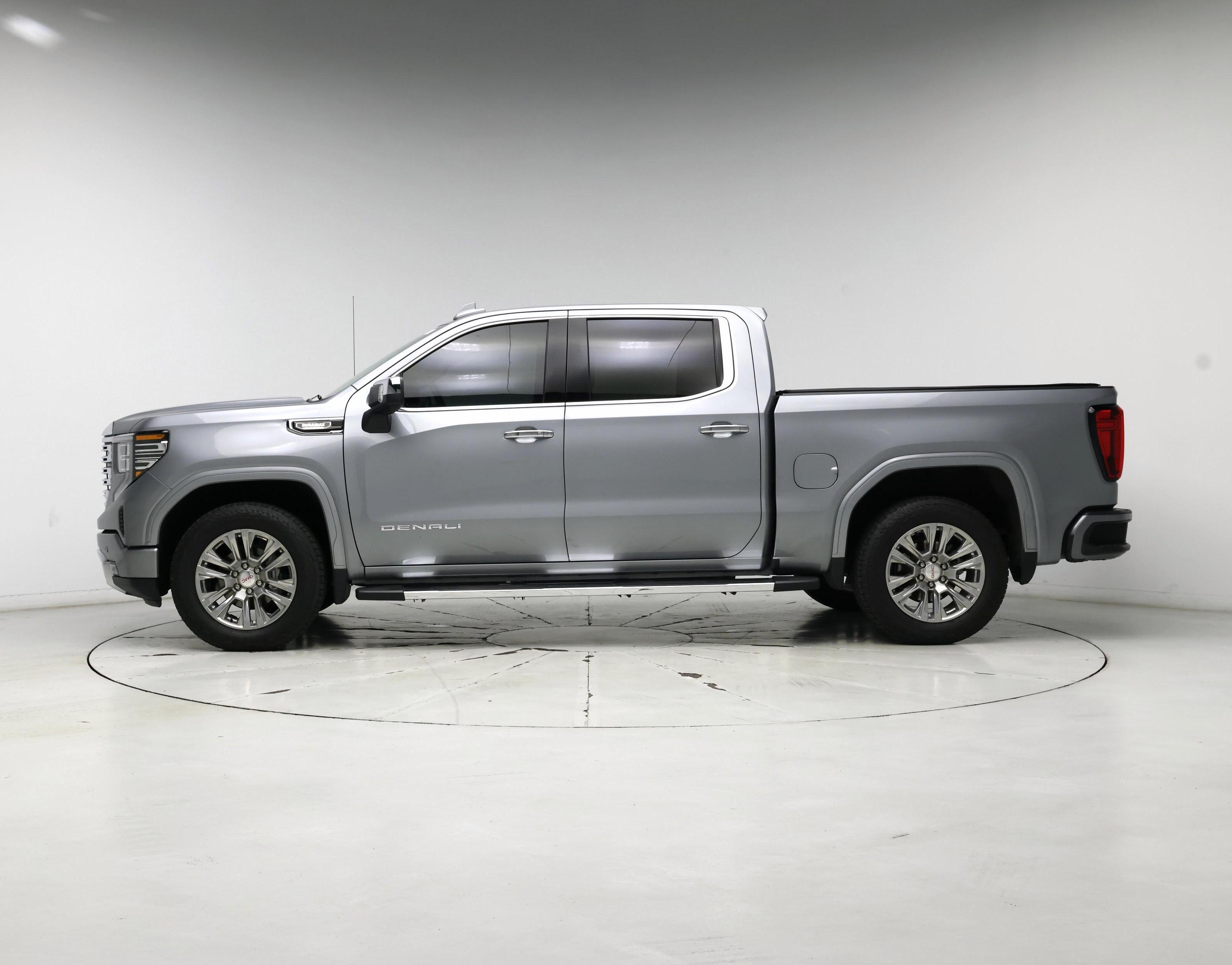Thumbnail: 2023 GMC Sierra 1500 - 3