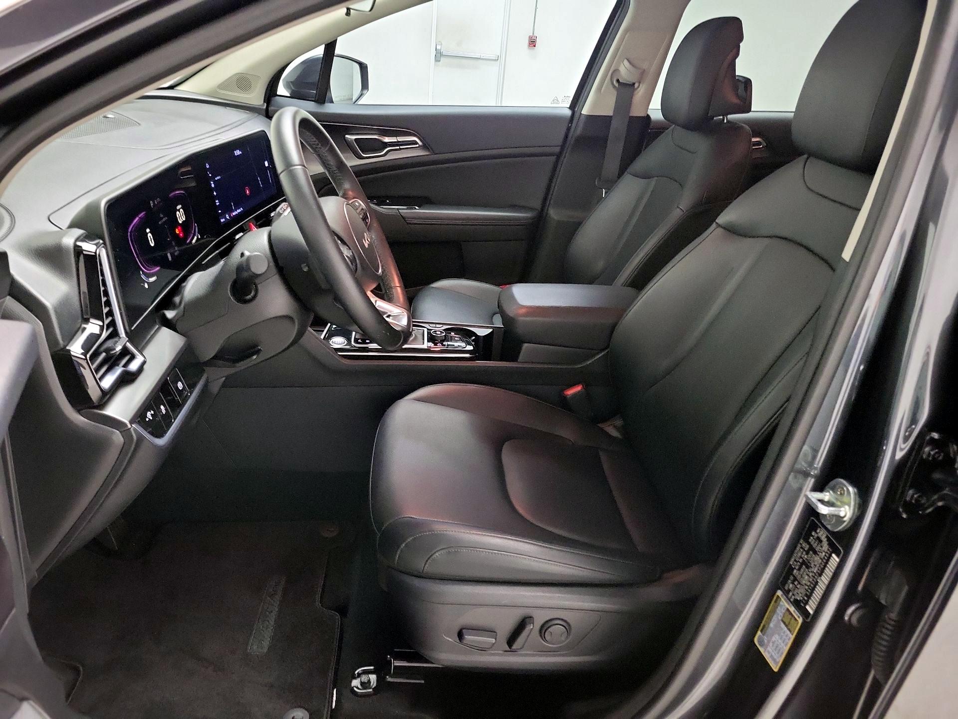 Thumbnail: 2023 Kia Sportage - 11