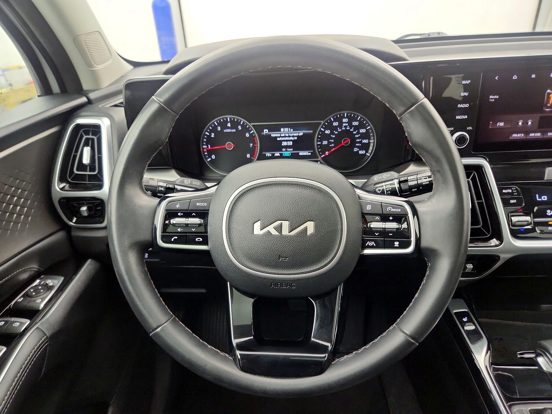 Thumbnail: 2022 Kia Sorento - 10