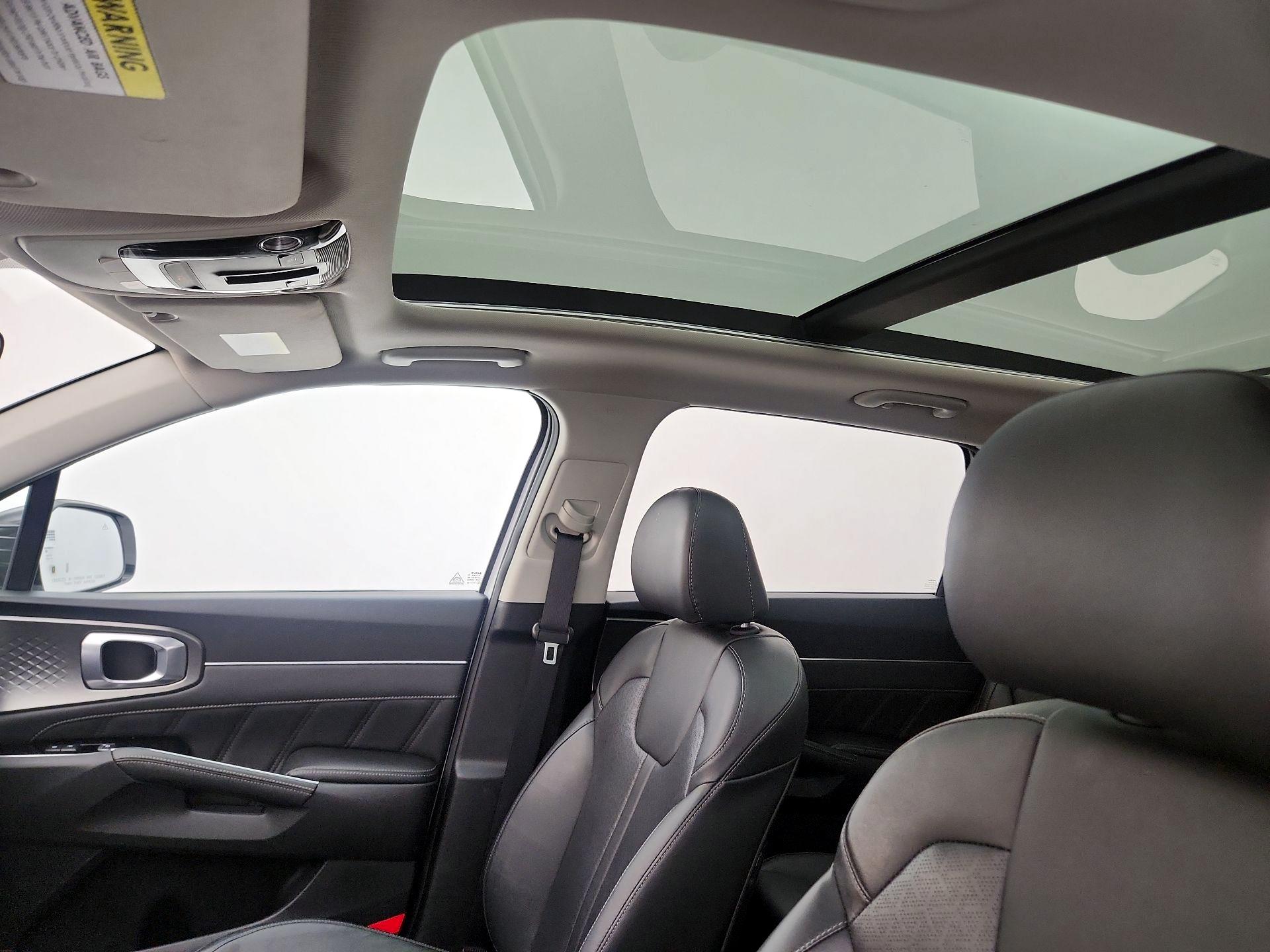 Thumbnail: 2022 Kia Sorento - 20