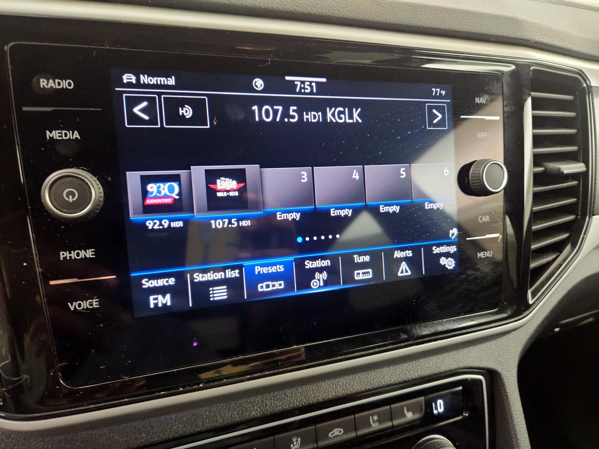 Thumbnail: 2023 Volkswagen Atlas - 15