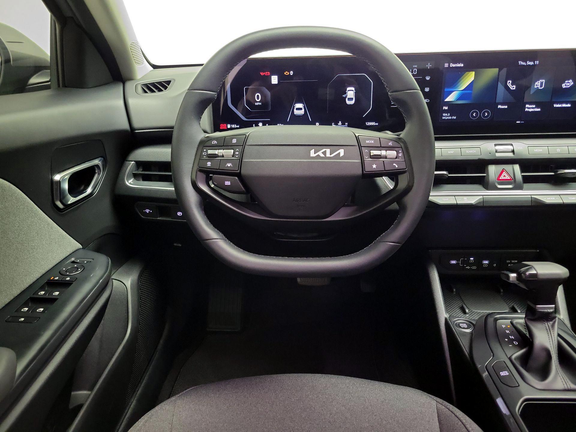 Thumbnail: 2025 Kia K4 - 10