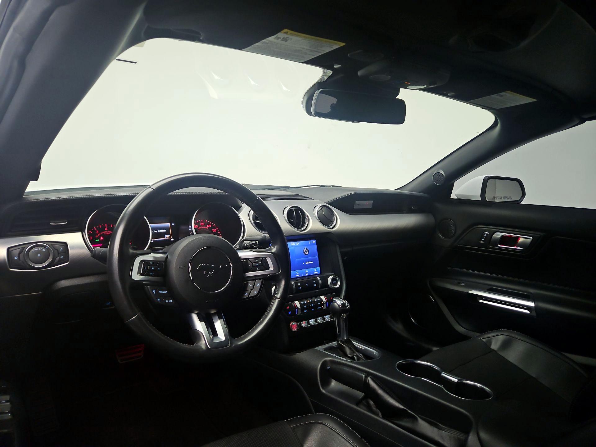 Thumbnail: 2022 Ford Mustang - 9