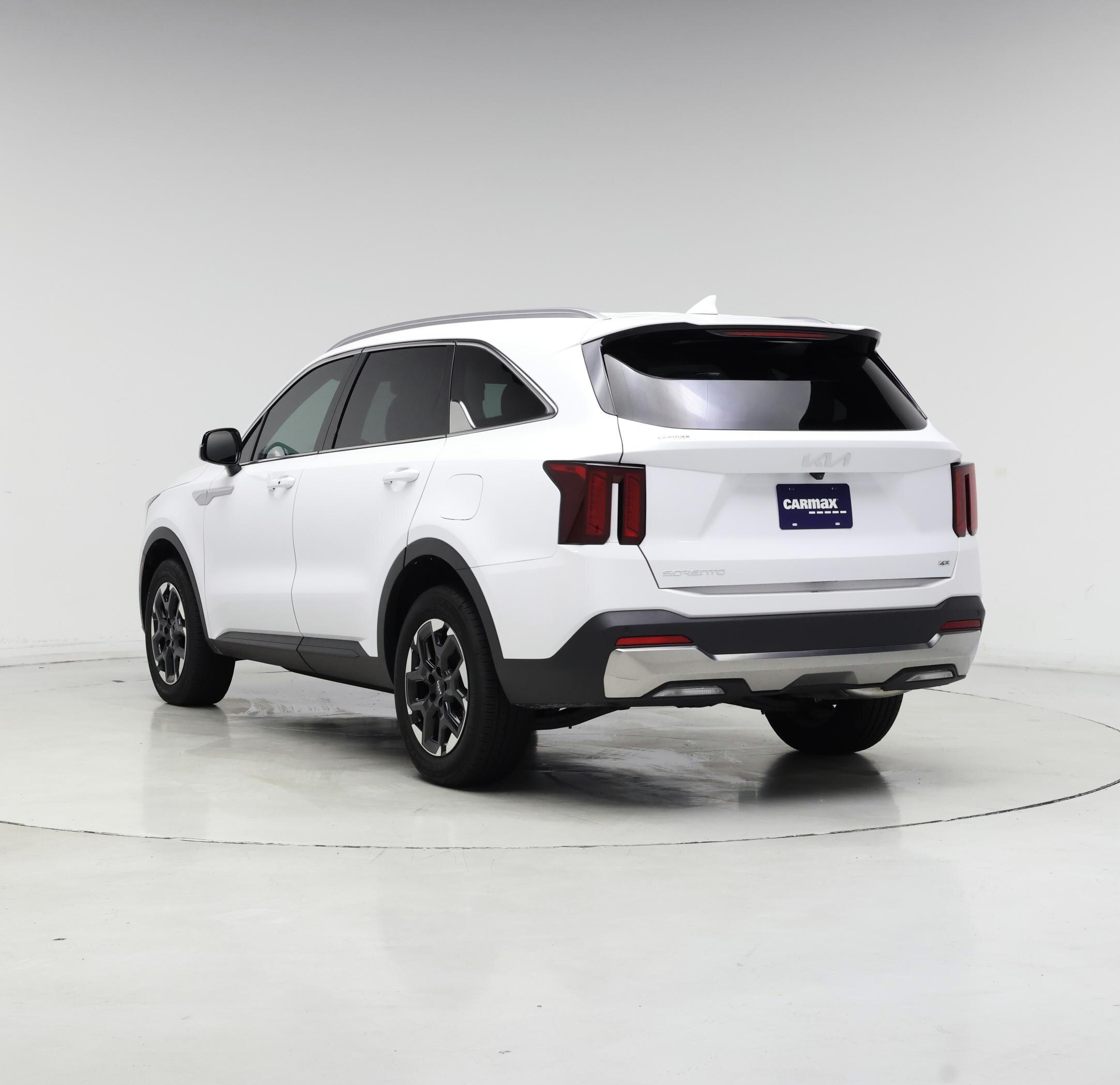 Thumbnail: 2024 Kia Sorento - 2