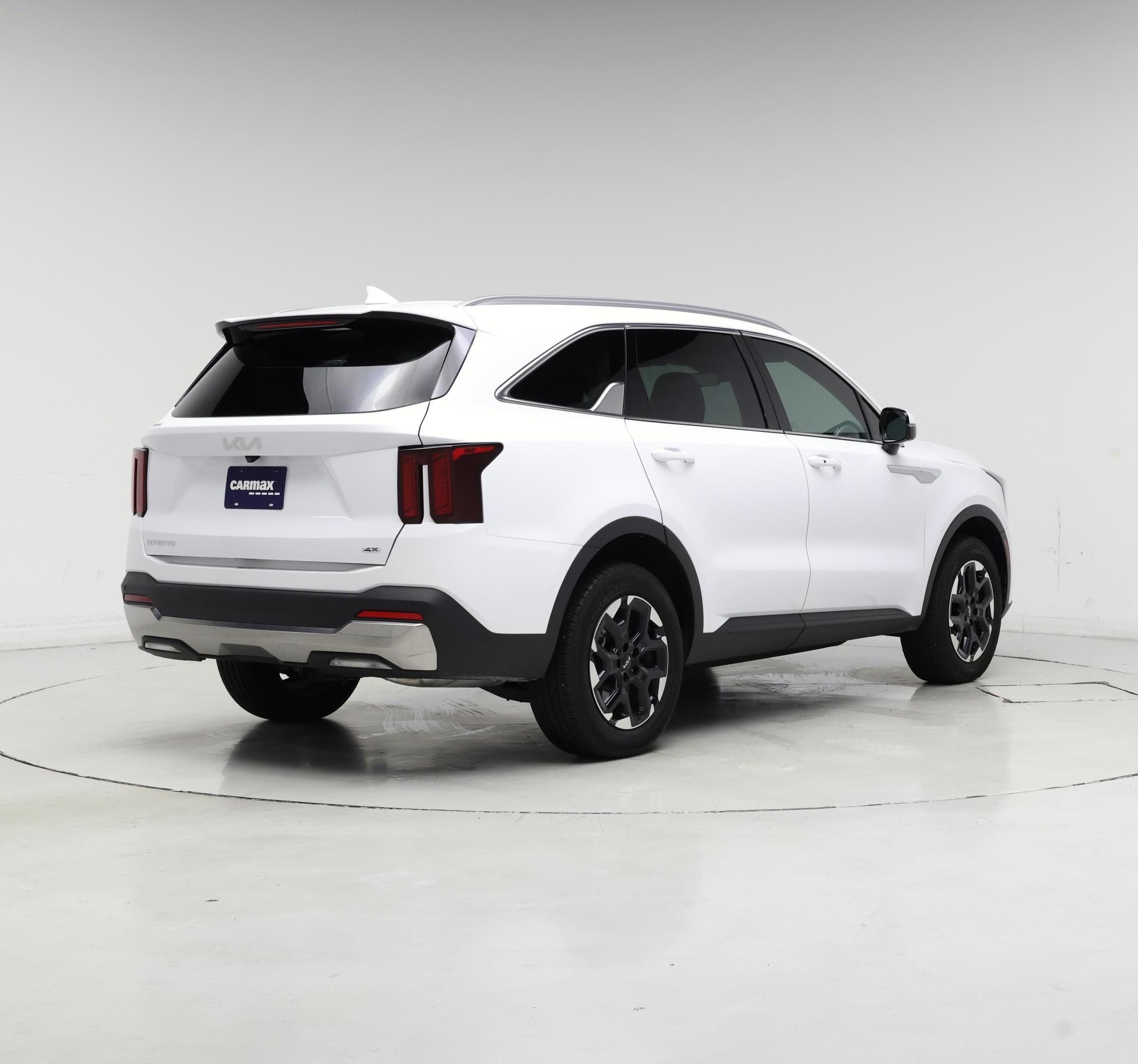 Thumbnail: 2024 Kia Sorento - 8