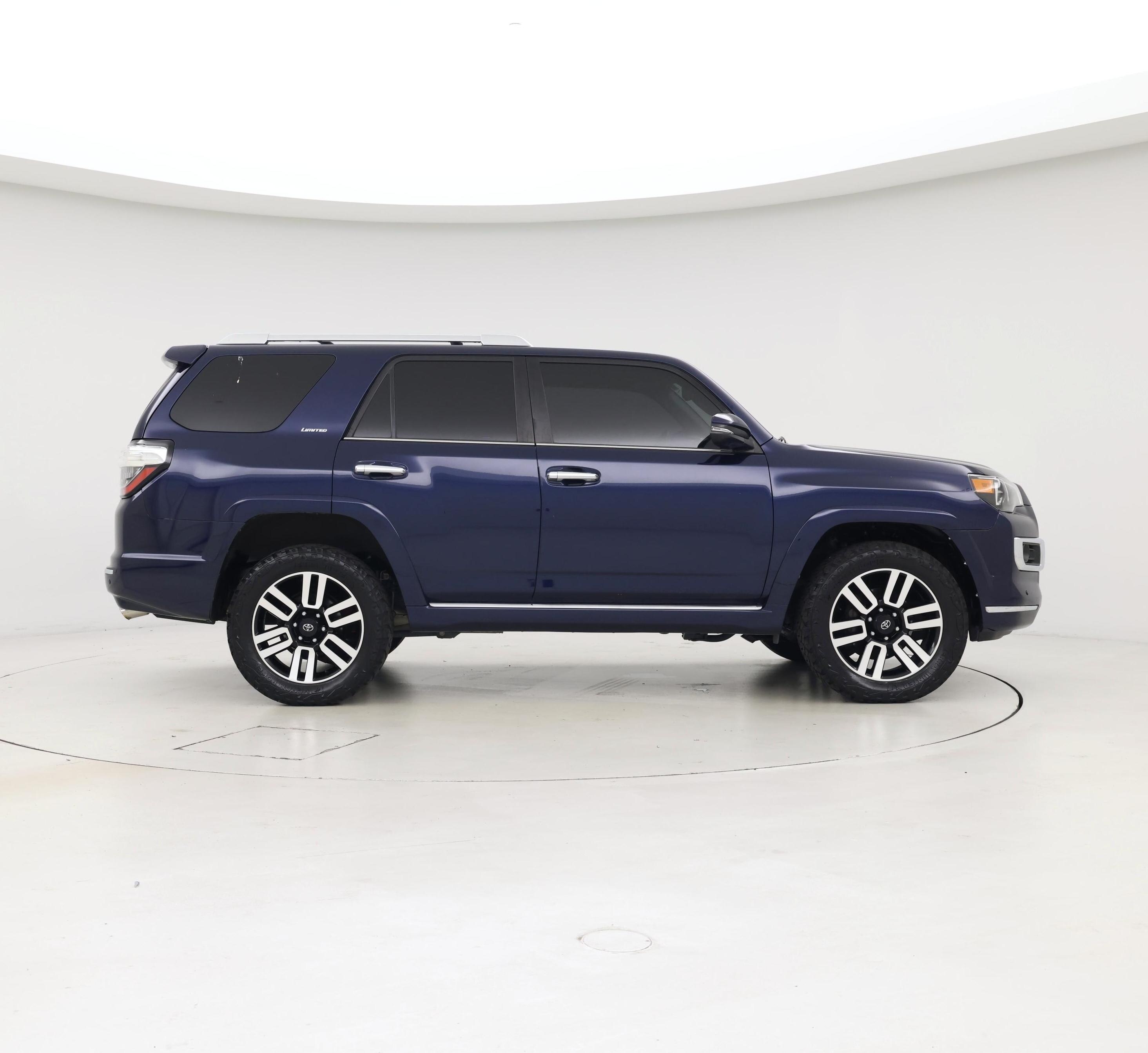 Thumbnail: 2022 Toyota 4Runner - 7