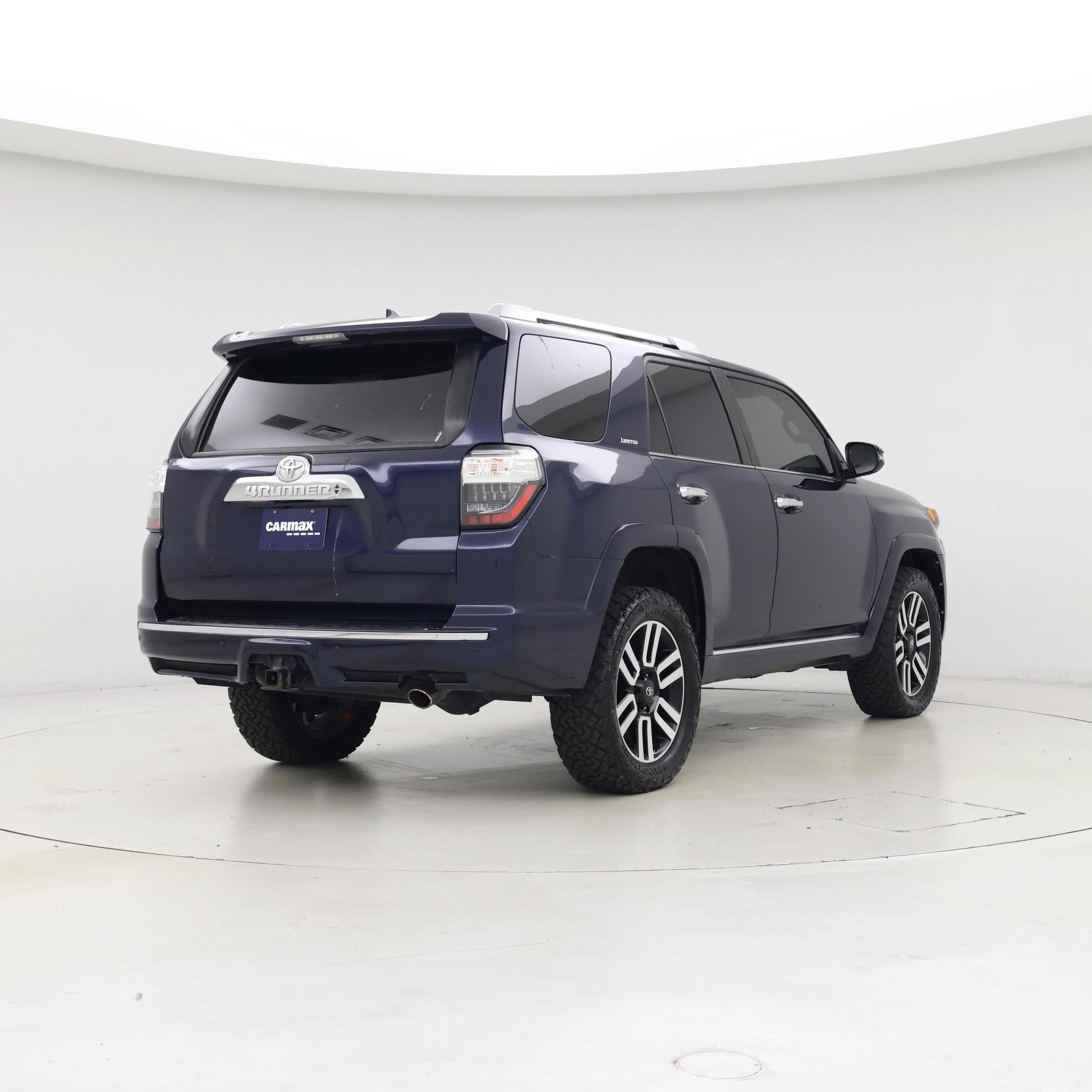 Thumbnail: 2022 Toyota 4Runner - 8