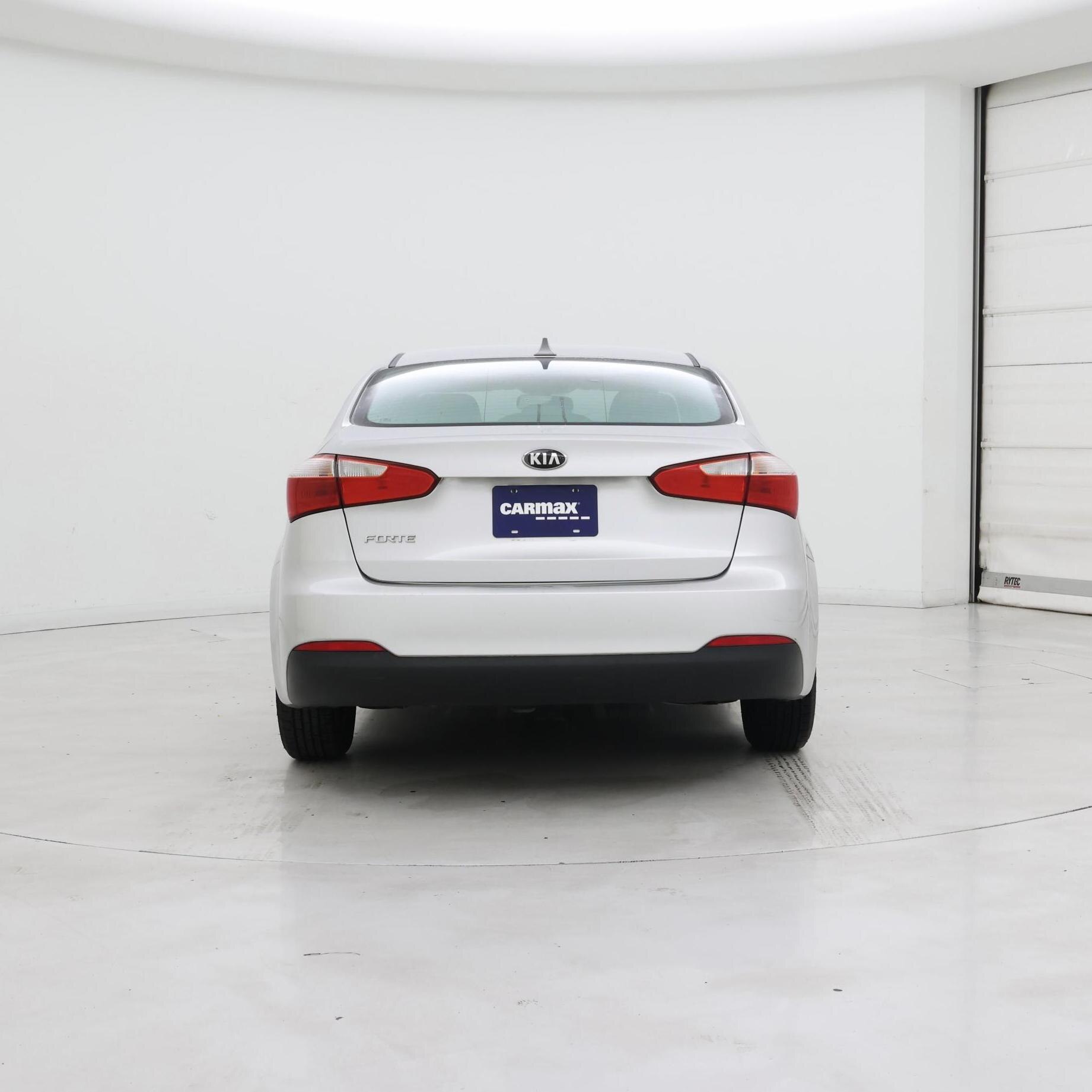 Thumbnail: 2015 Kia Forte - 6