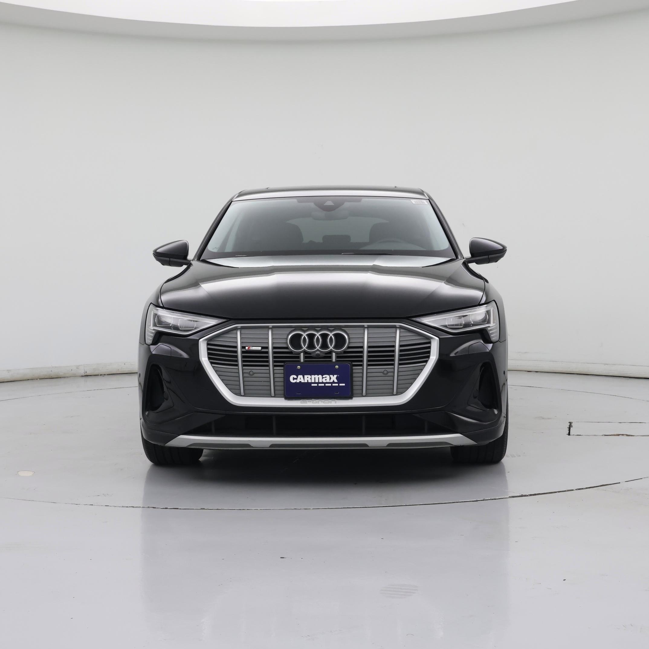 Thumbnail: 2022 Audi e-tron S - 5