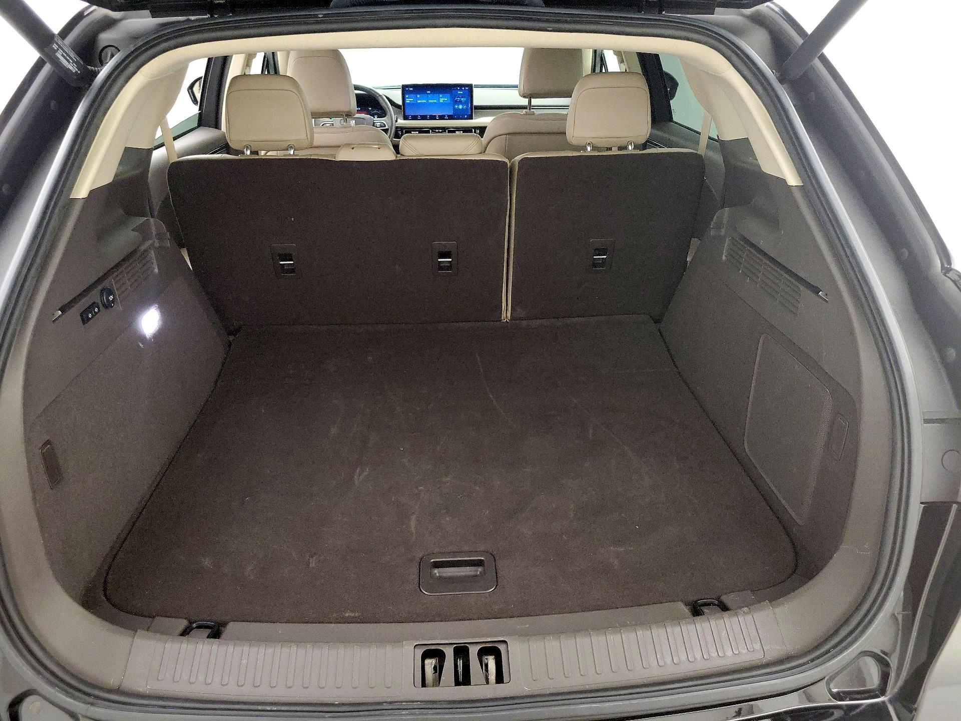 Thumbnail: 2022 Lincoln Nautilus - 20