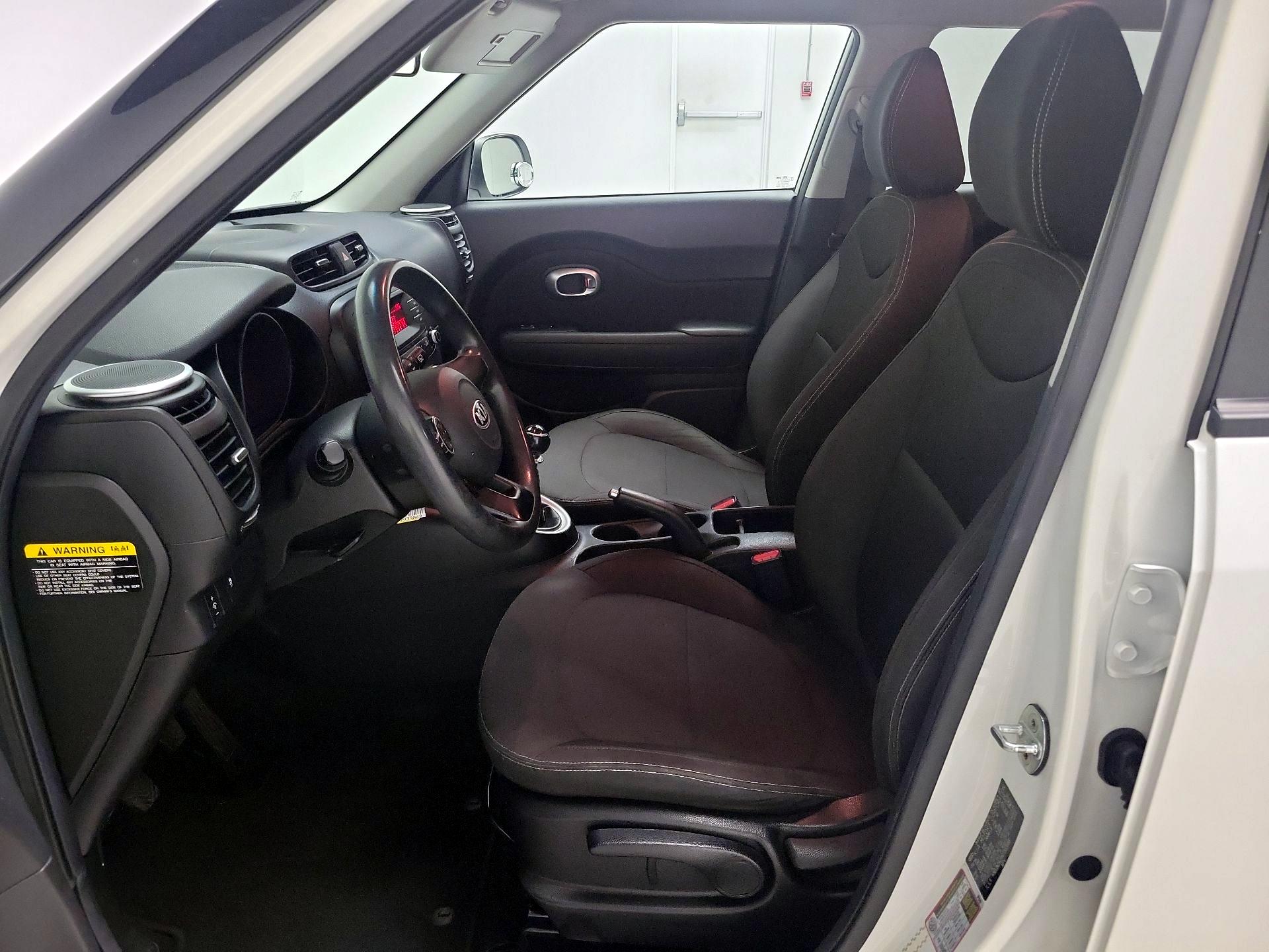 Thumbnail: 2016 Kia Soul - 11