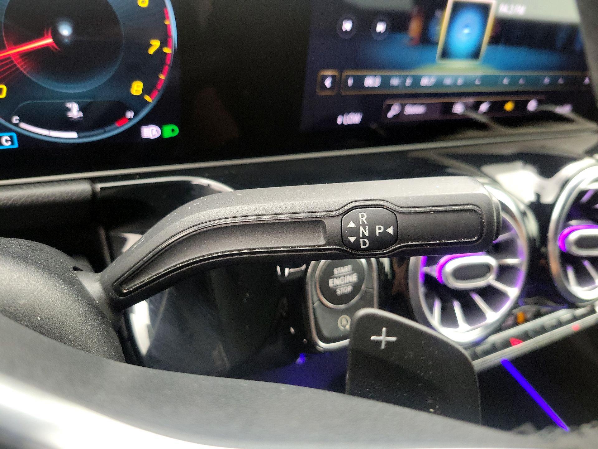 Thumbnail: 2021 Mercedes-Benz GLA - 17