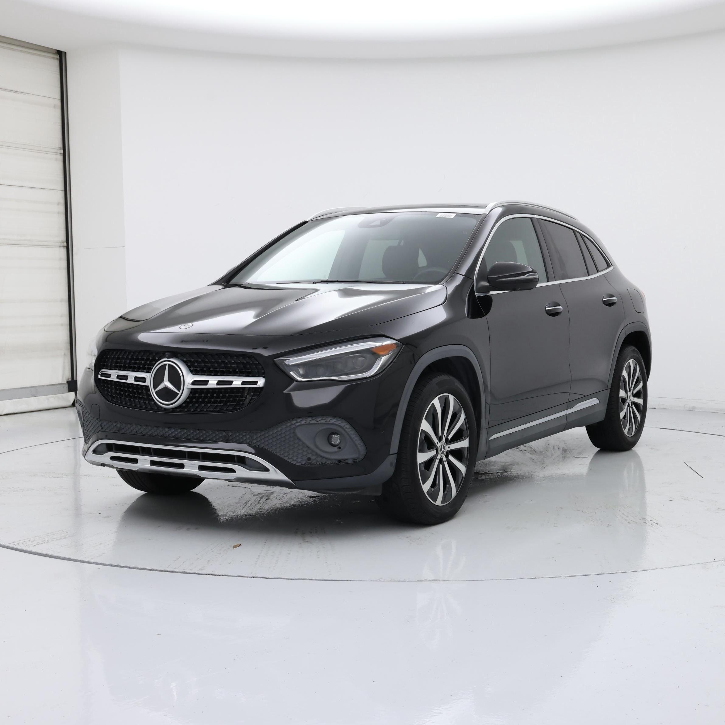 Thumbnail: 2021 Mercedes-Benz GLA - 4